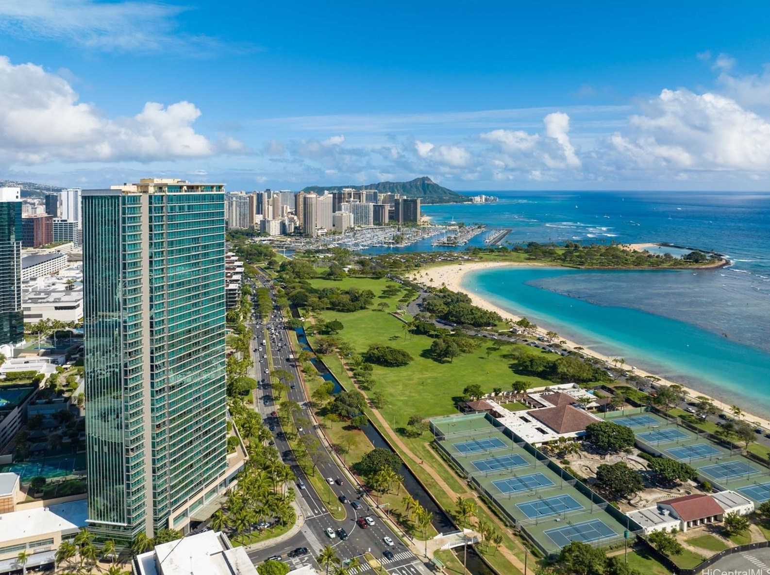 1288 Ala Moana Blvd, Honolulu HI  96814-4204 exterior