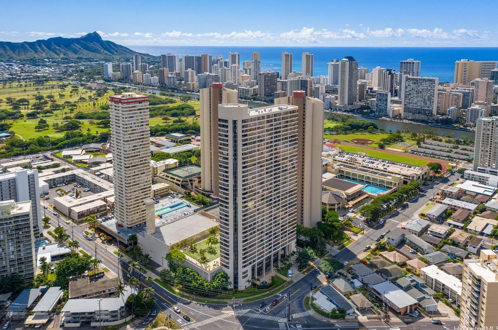 2499 Kapiolani Blvd, Honolulu HI  96826-5310 exterior
