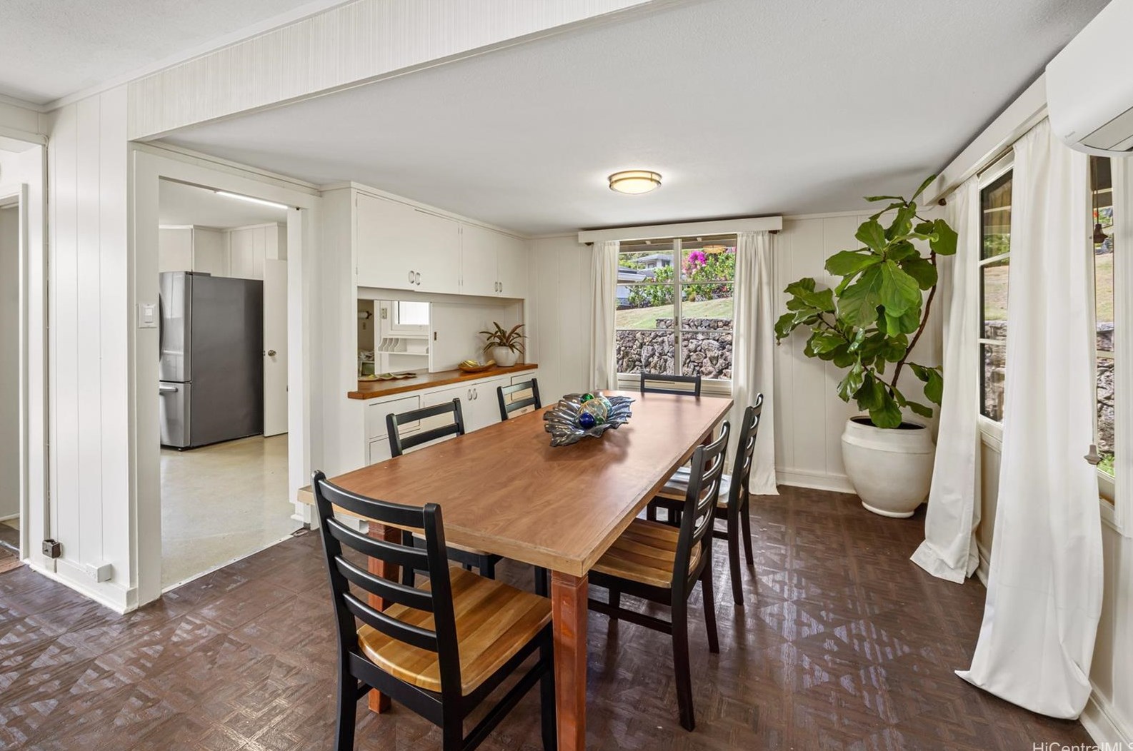 461 Hao St, Honolulu HI  96821-1644 exterior