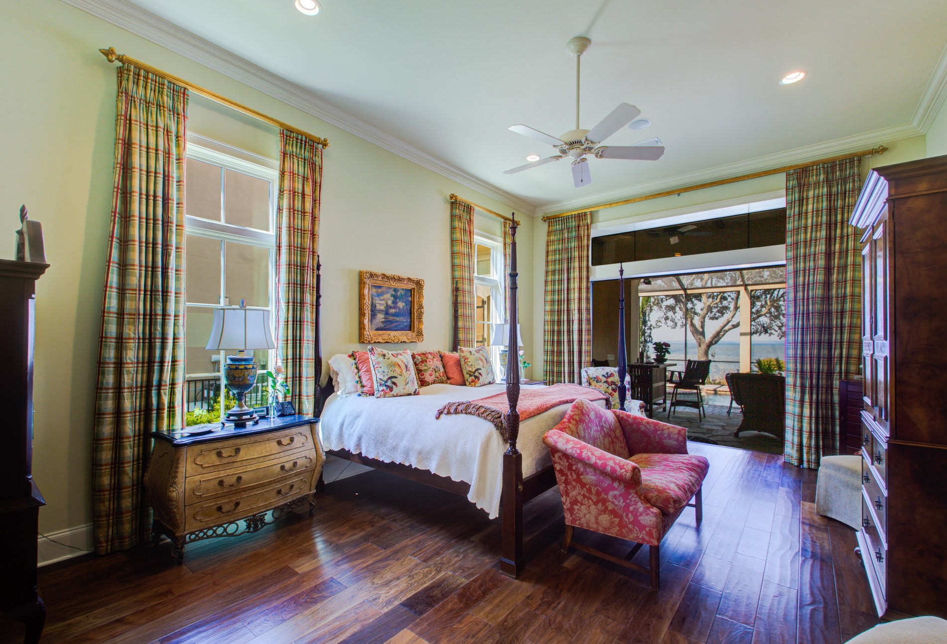 460 Captains Cir, Destin FL 32541-5307 exterior