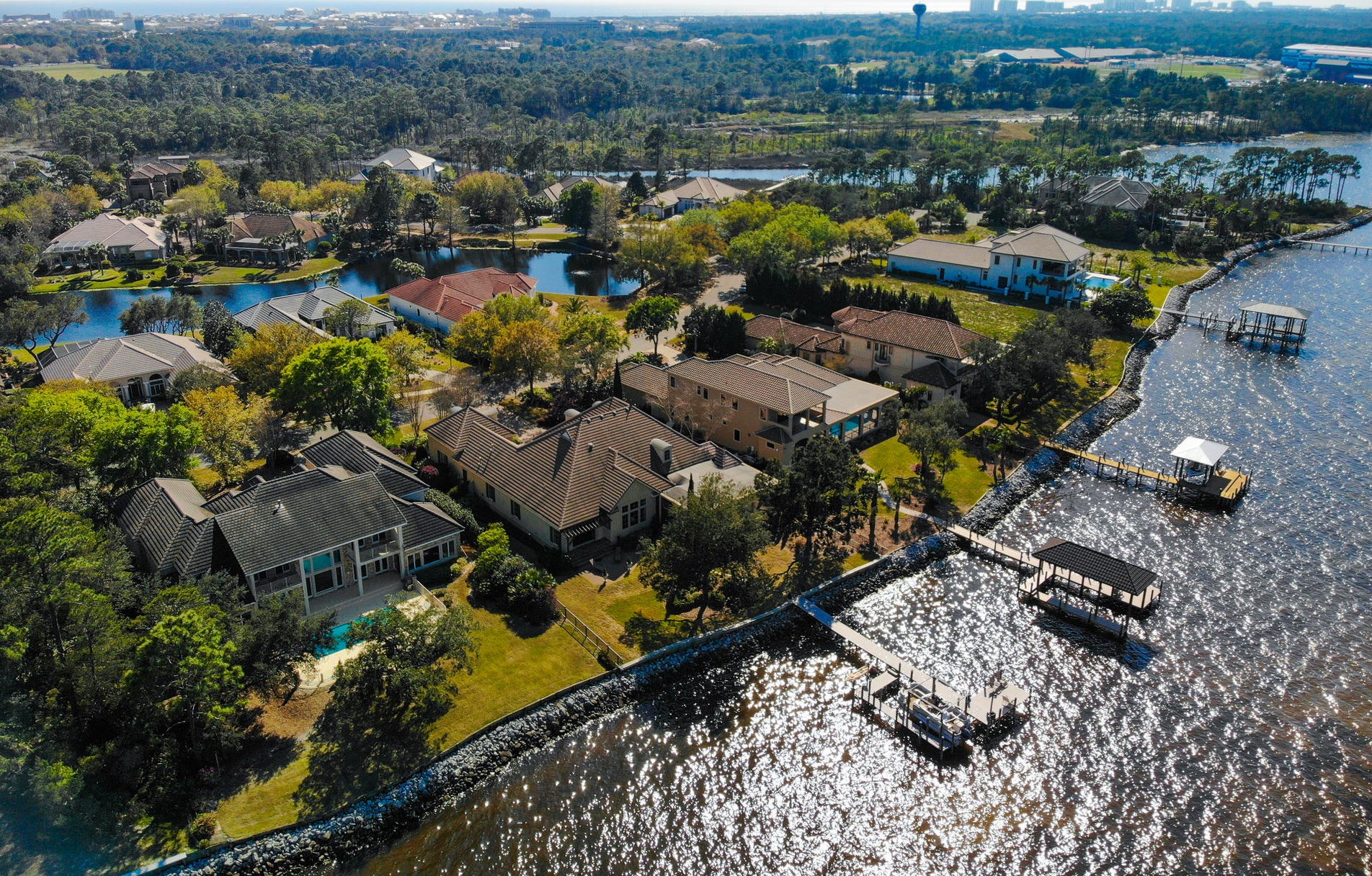 460 Captains Cir, Destin FL 32541-5307 exterior