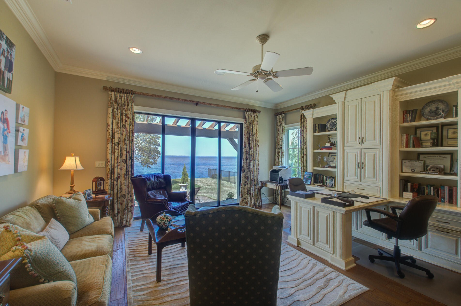 460 Captains Cir, Destin FL 32541-5307 exterior