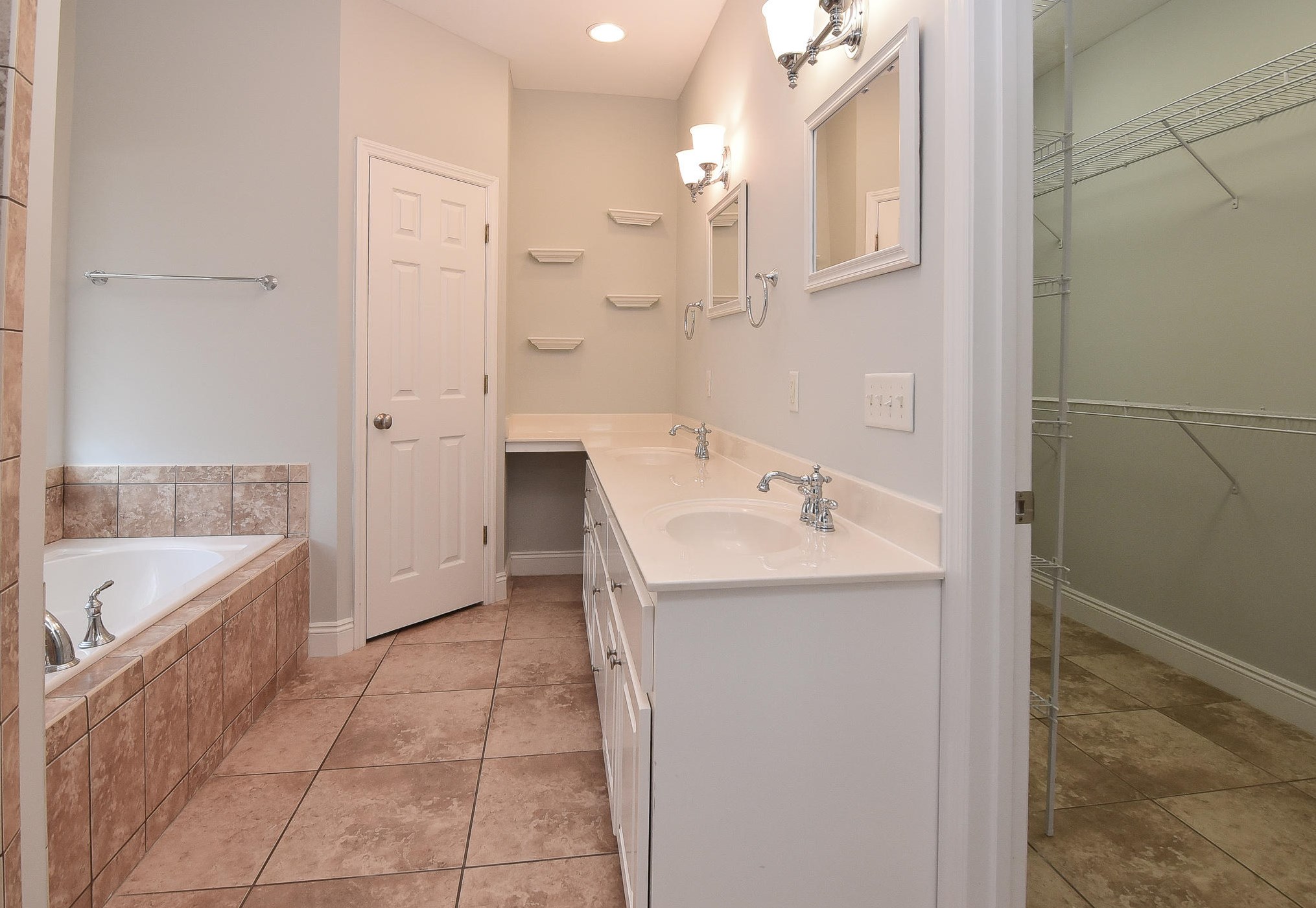 7701 Cambridge Ct, Panama City FL  32404-4278 exterior