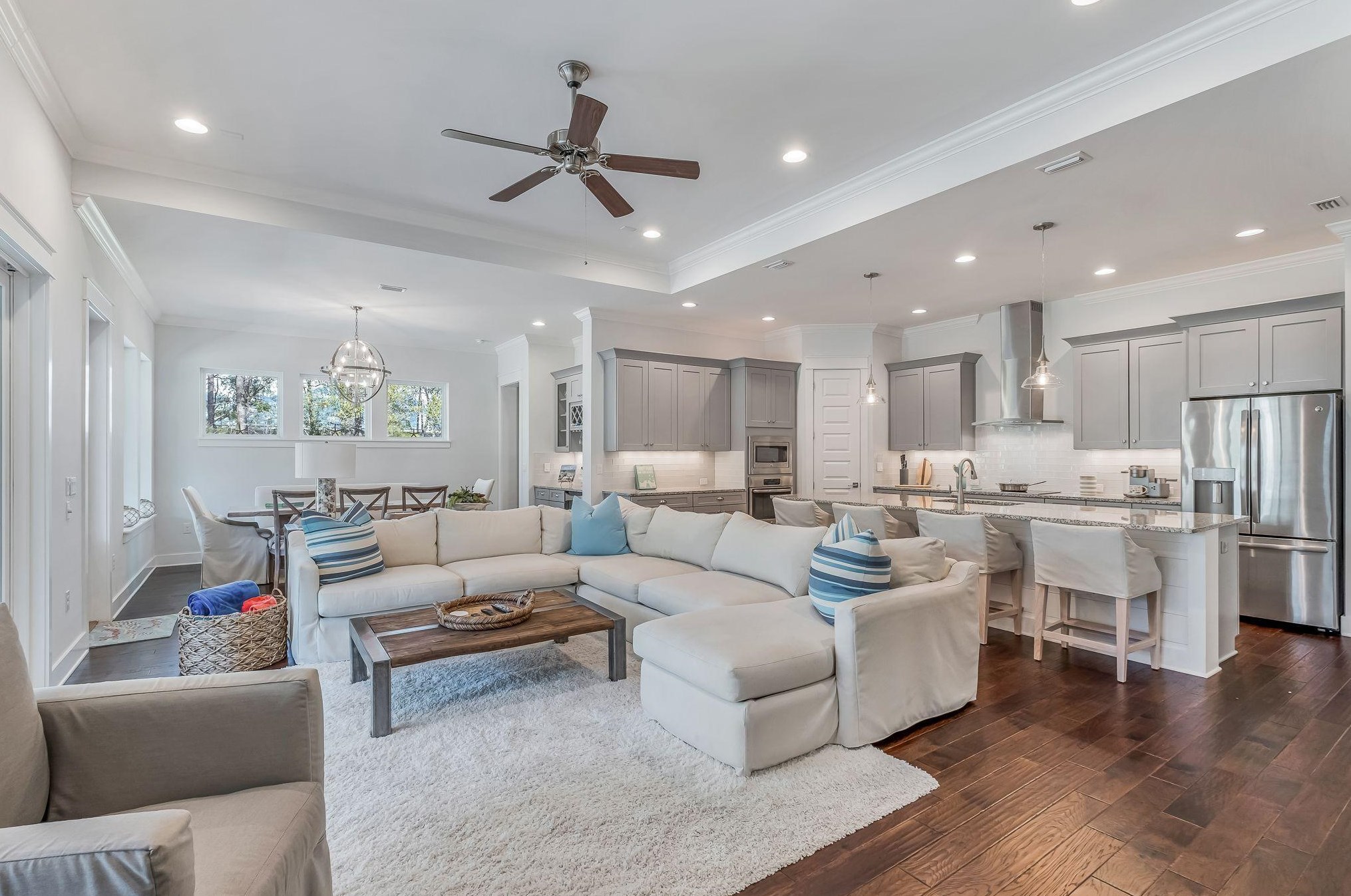 245 Seacrest Dr, Panama City FL 32461-7047 exterior