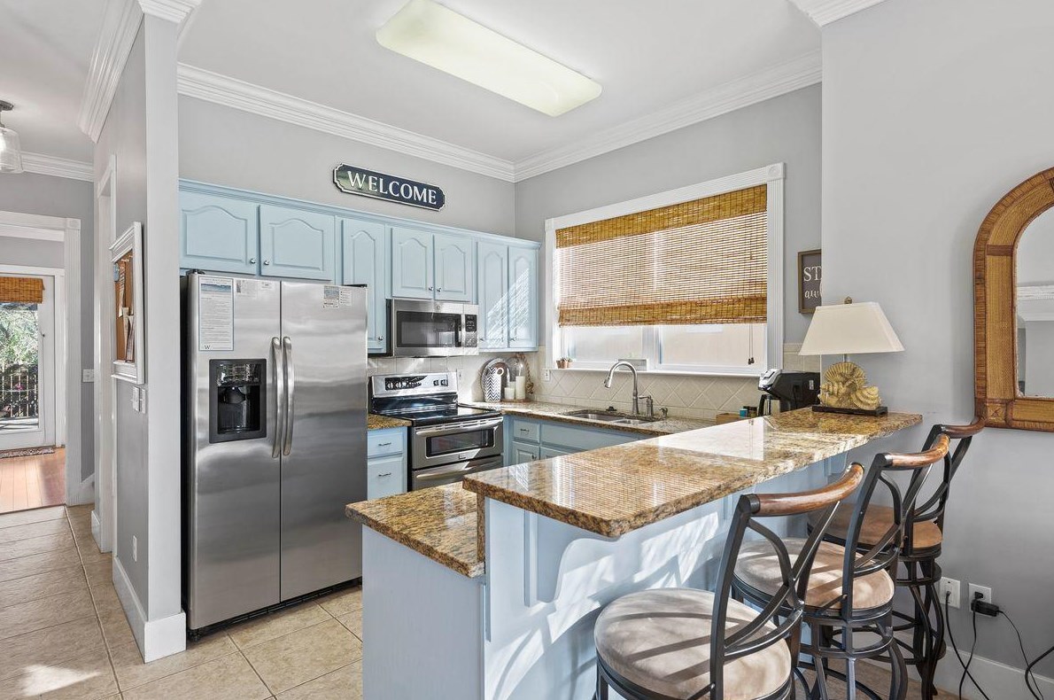 403 Ln Valencia Cir, Panama City FL 32413-3344 exterior