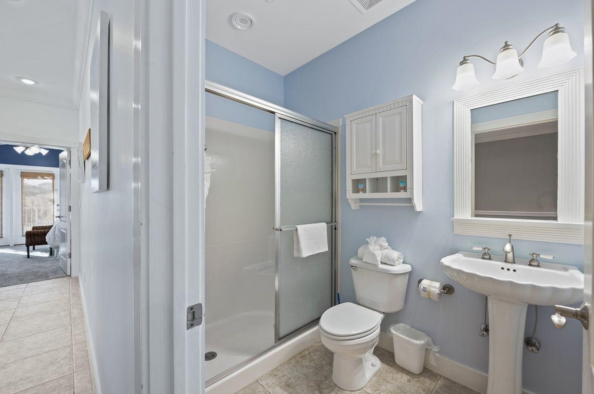 403 Ln Valencia Cir, Panama City FL 32413-3344 exterior