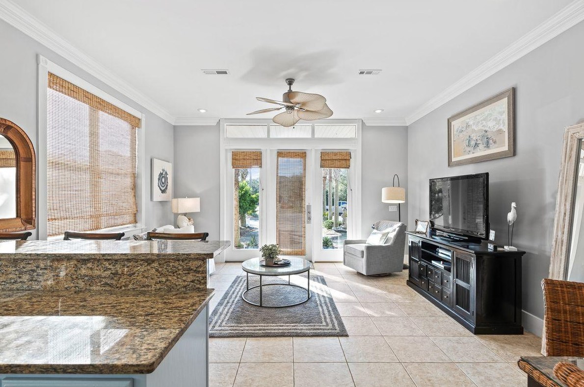 403 Ln Valencia Cir, Panama City FL 32413-3344 exterior