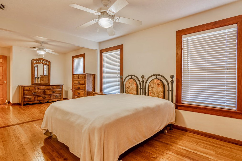 3400 16 St, Panama City FL 32401-1204 exterior