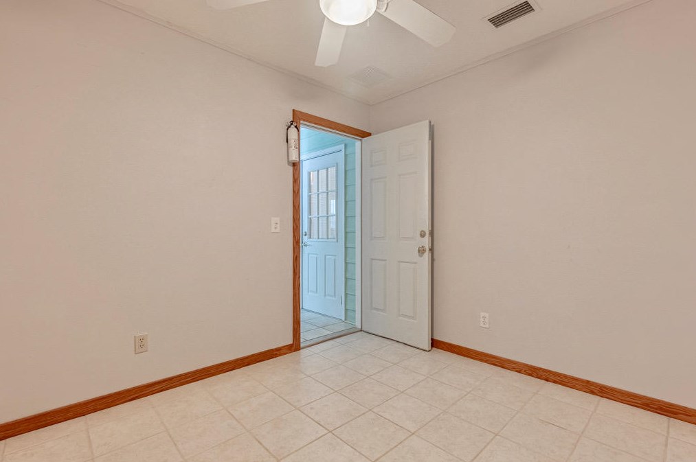 3400 16 St, Panama City FL 32401-1204 exterior