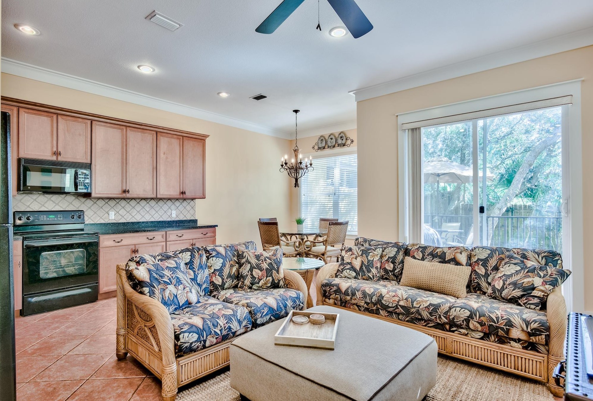 319 Ln Valencia Cir, Panama City FL 32413-3343 exterior