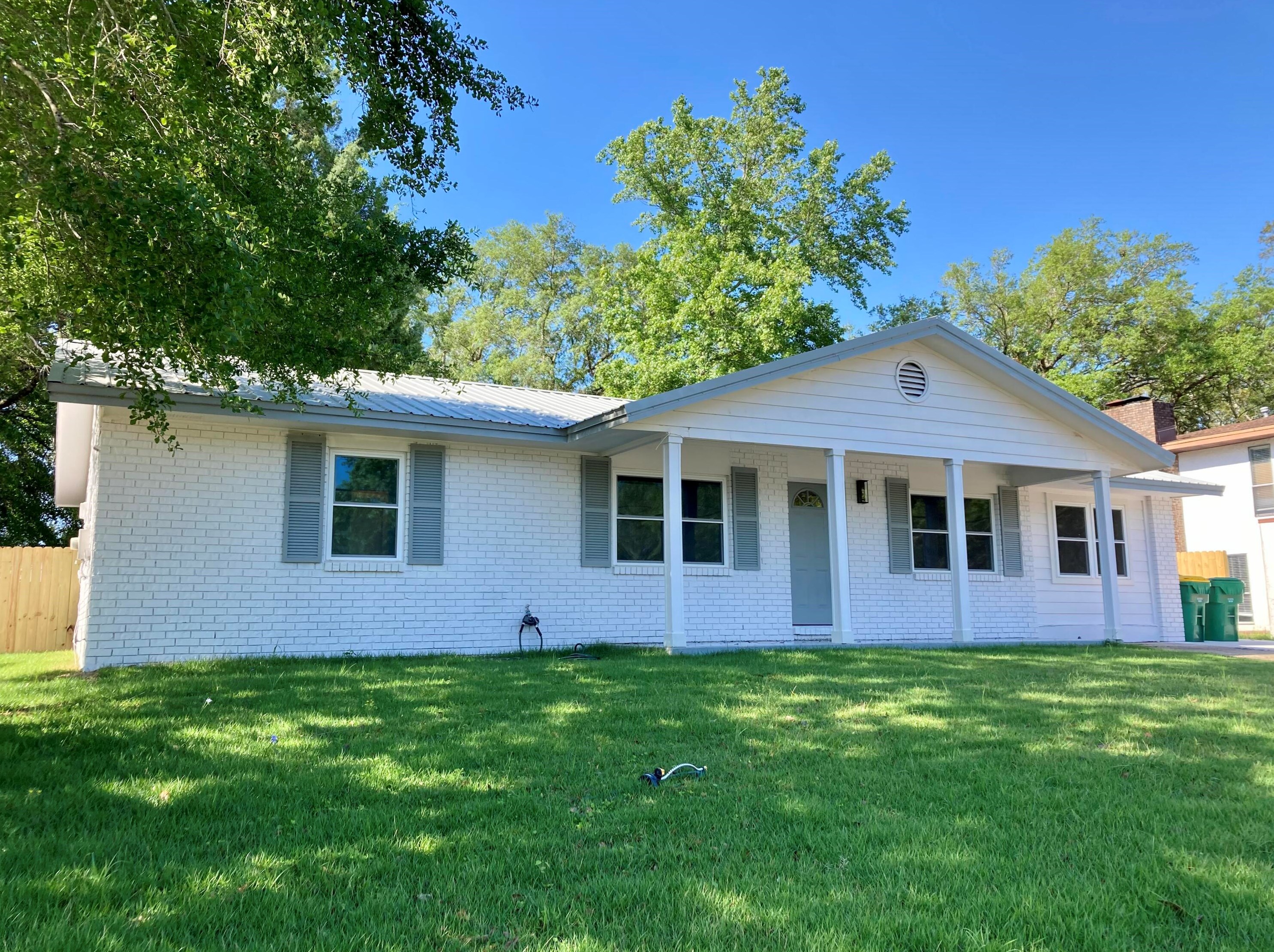 122 Dyer St, Niceville FL  32578-2623 exterior