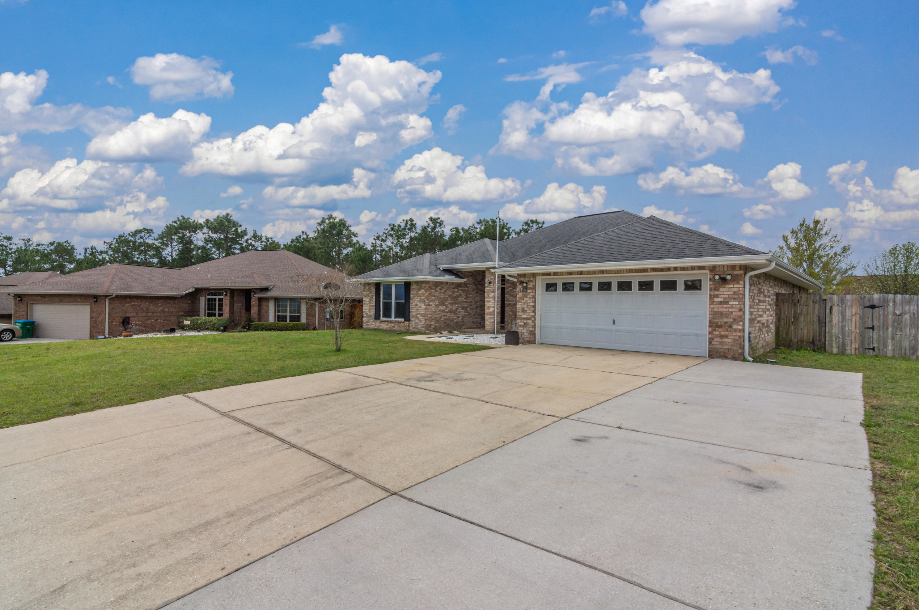 123 Strike Eagle Dr, Crestview FL  32536-2240 exterior