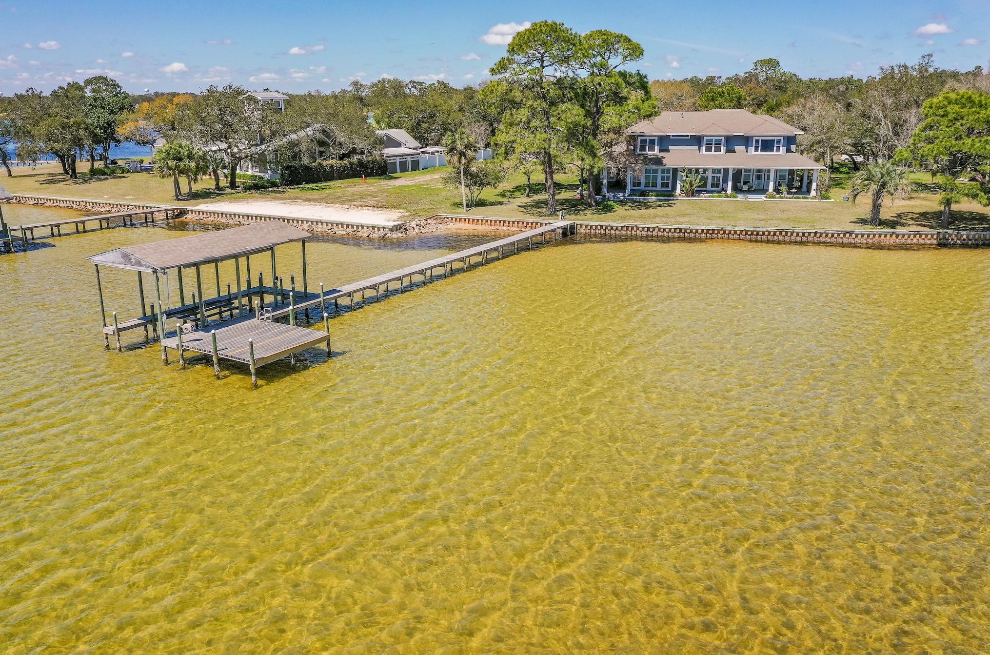 15 Paradise Point Rd, Shalimar, FL 32579