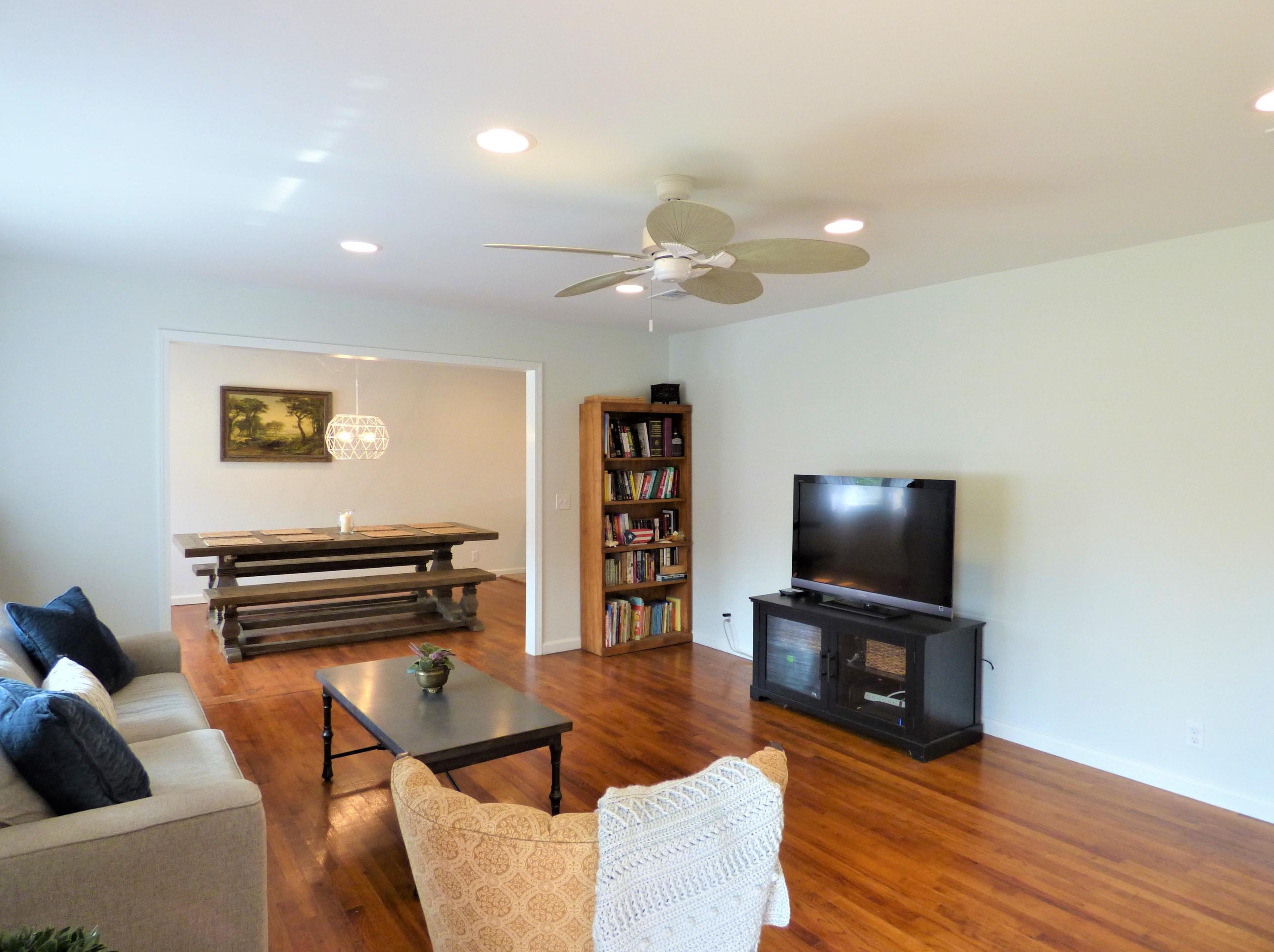 1824 Redwood Ave, Niceville FL  32578-3655 exterior