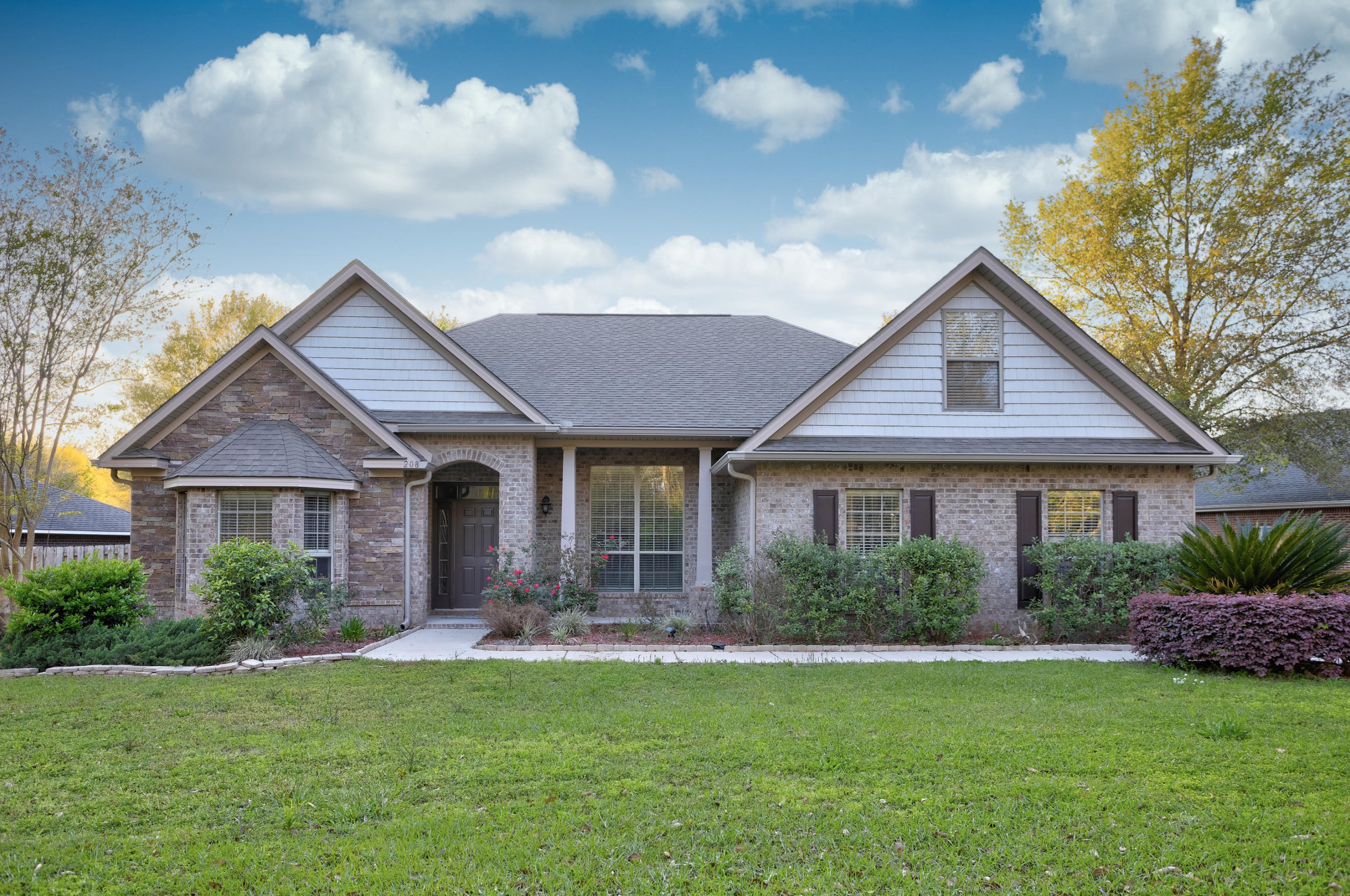 208 Foxchase Way, Crestview FL  32536-5439 exterior