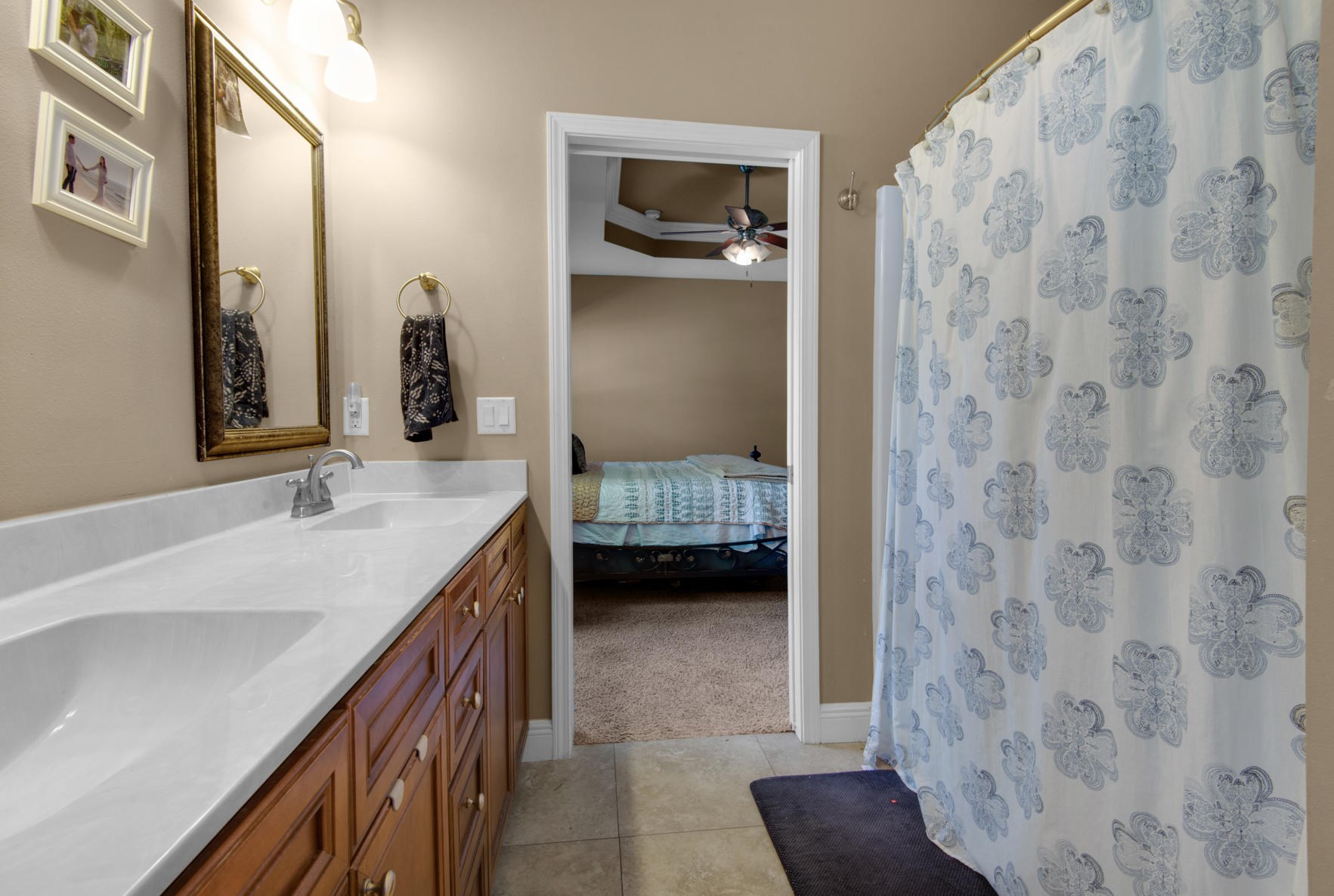 702 Hazel Dr, Fort Walton Beach FL  32547-2002 exterior