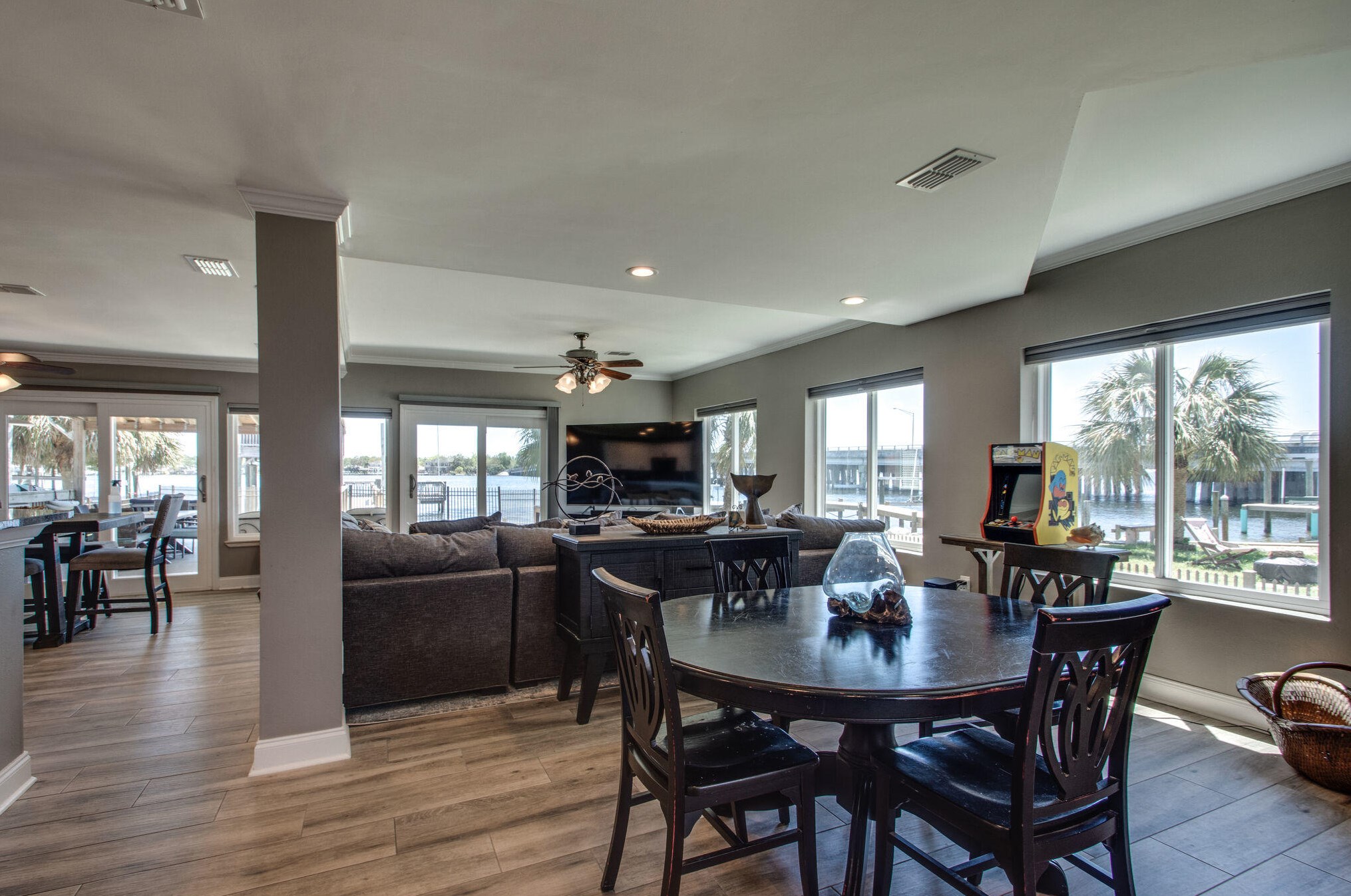 907 Lighthouse Rd, Fort Walton Beach FL  32547-3914 exterior