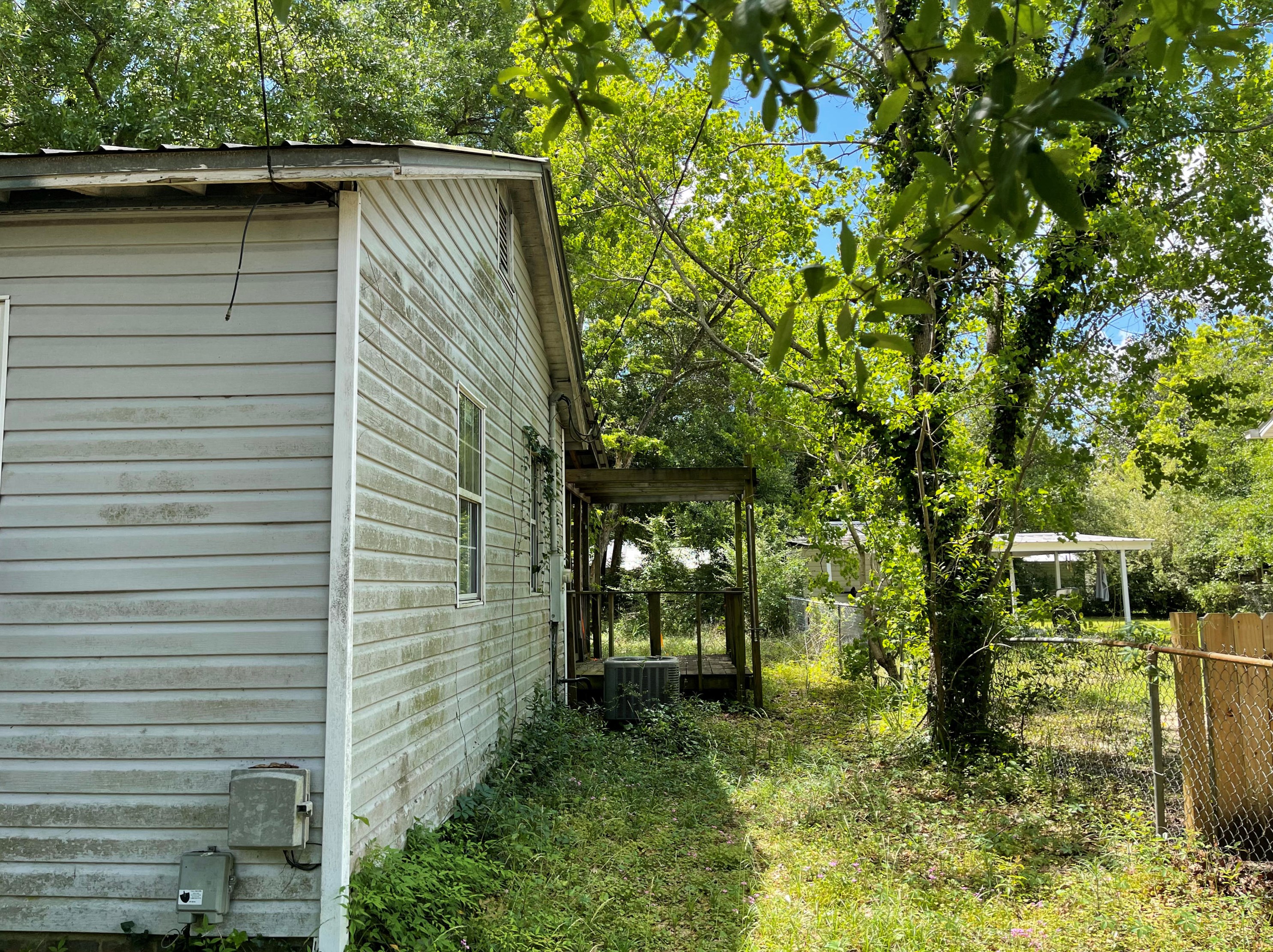 603 Texas Pkwy, Crestview FL  32536-2133 exterior