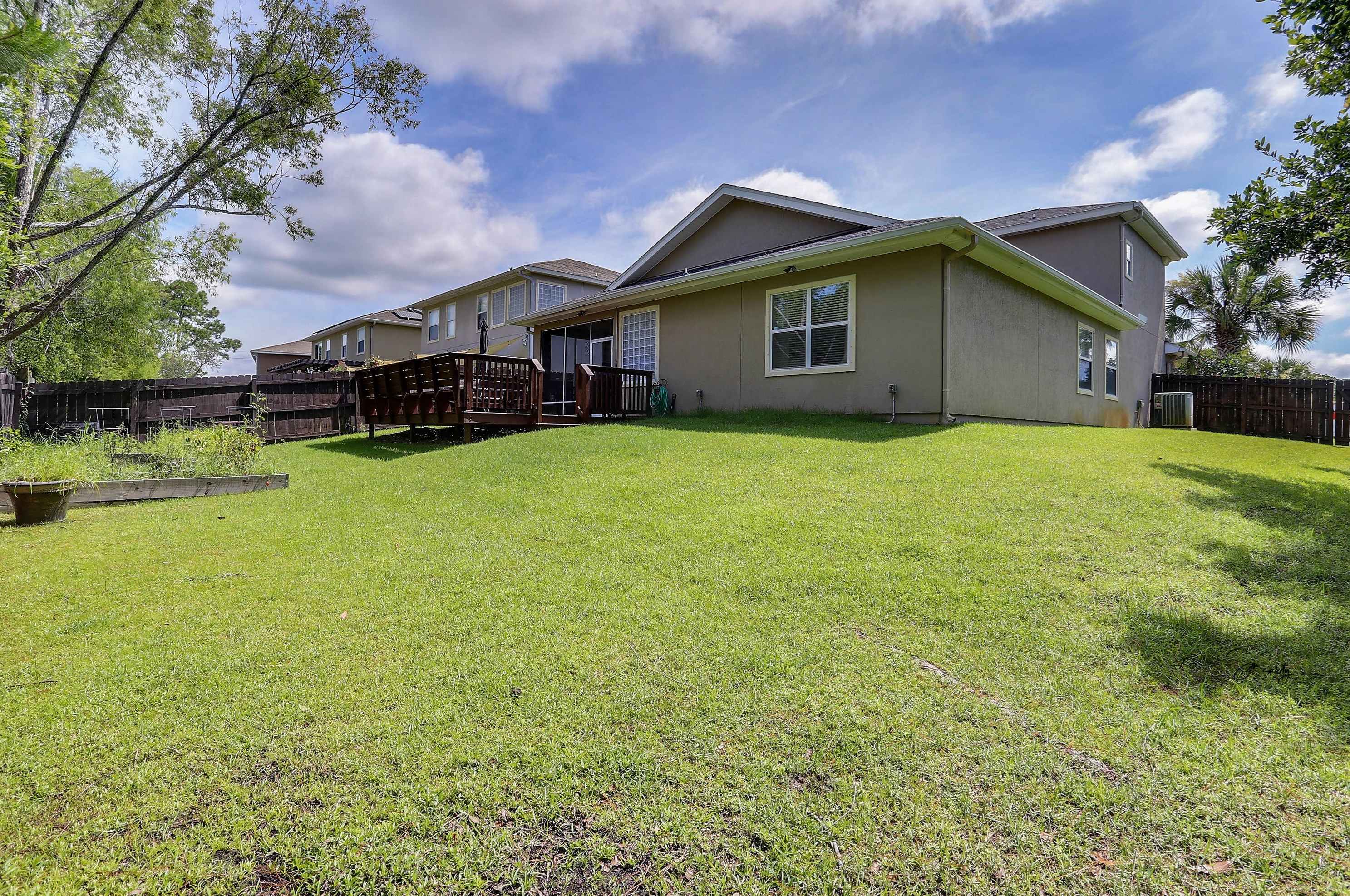 886 Solimar Way, Mary Esther FL  32569-1421 exterior