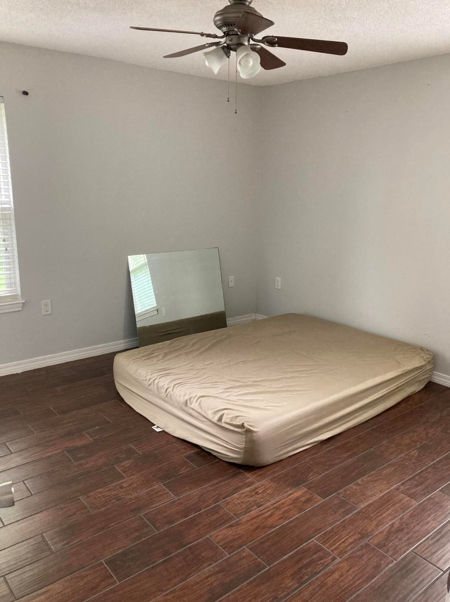 638 Lloyd St, Fort Walton Beach FL  32547-7121 exterior