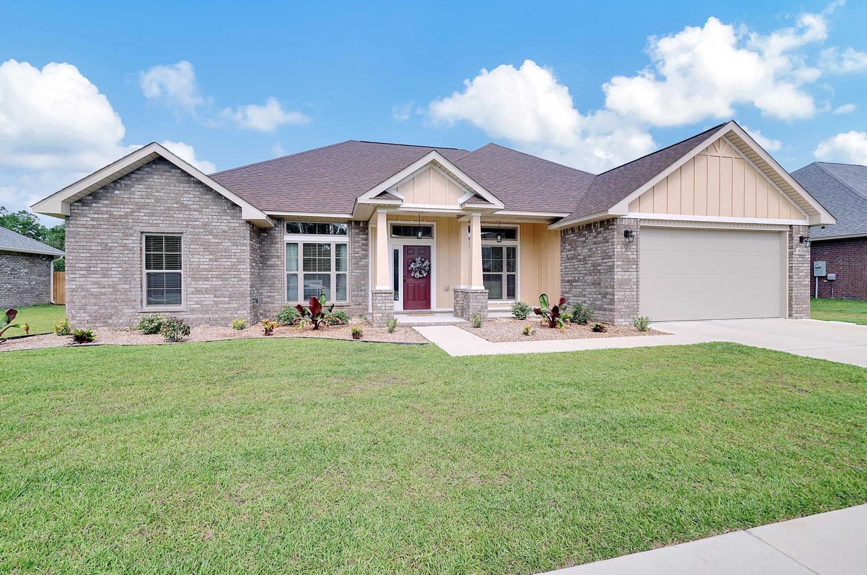 5330 Wyndell Cir, Crestview FL  32539-7046 exterior