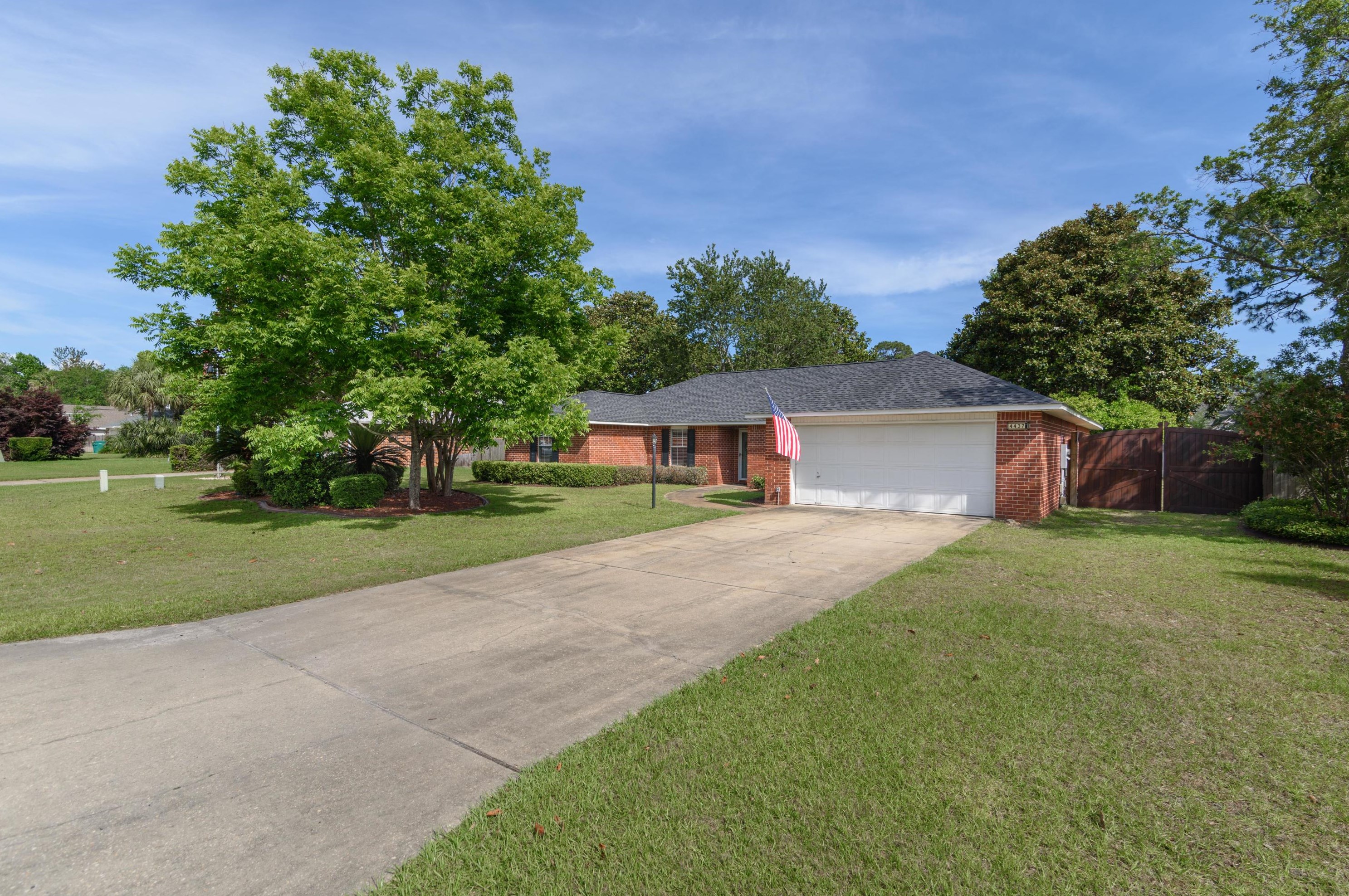 4437 Southminster Cir, Niceville FL  32578-3941 exterior