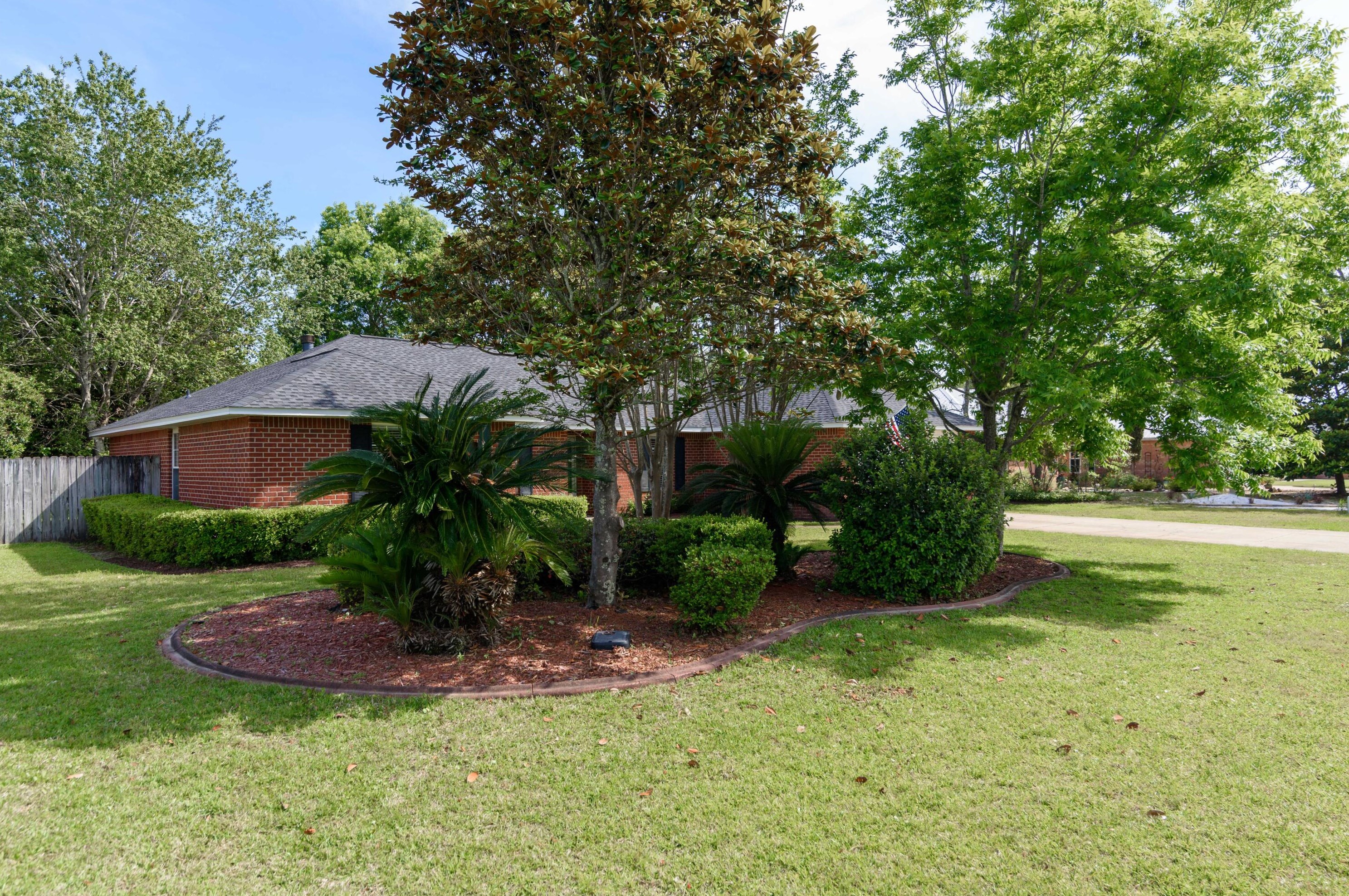 4437 Southminster Cir, Niceville FL  32578-3941 exterior