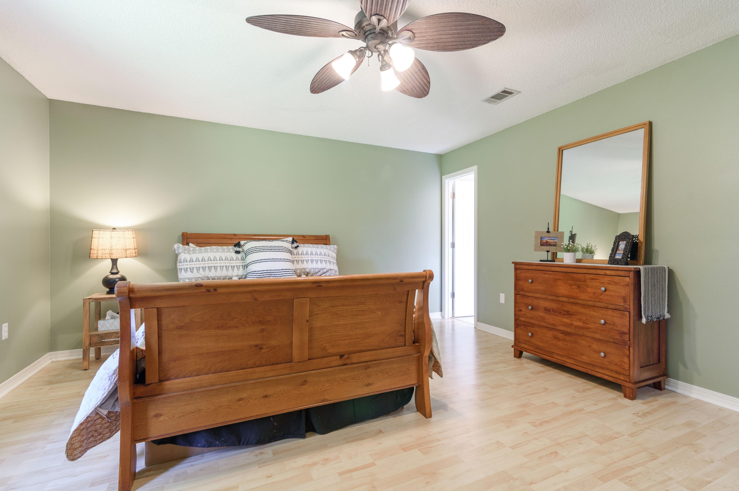 4437 Southminster Cir, Niceville FL  32578-3941 exterior