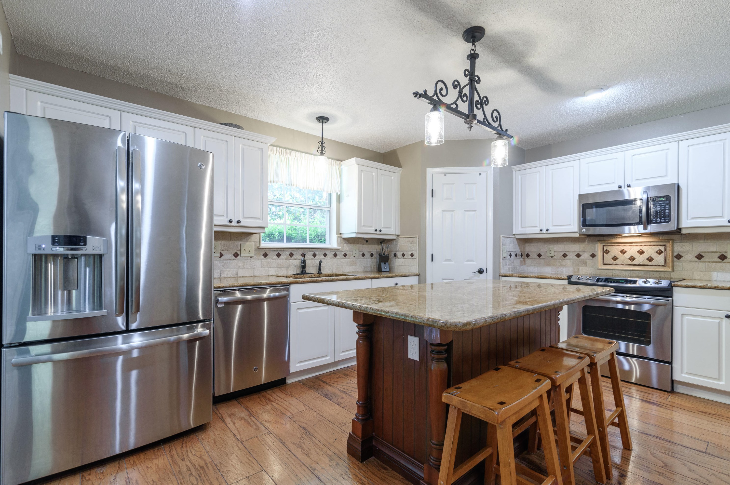 4437 Southminster Cir, Niceville FL  32578-3941 exterior