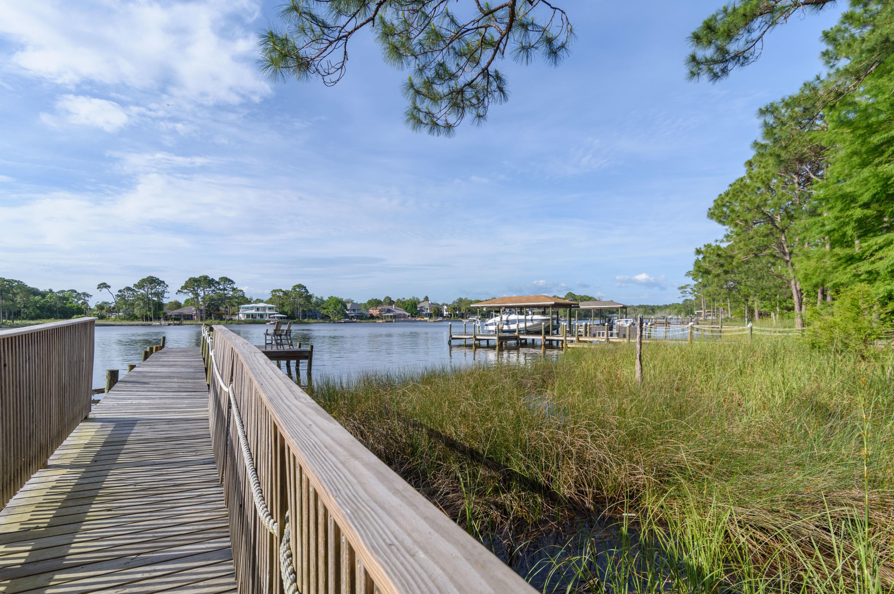4437 Southminster Cir, Niceville FL  32578-3941 exterior