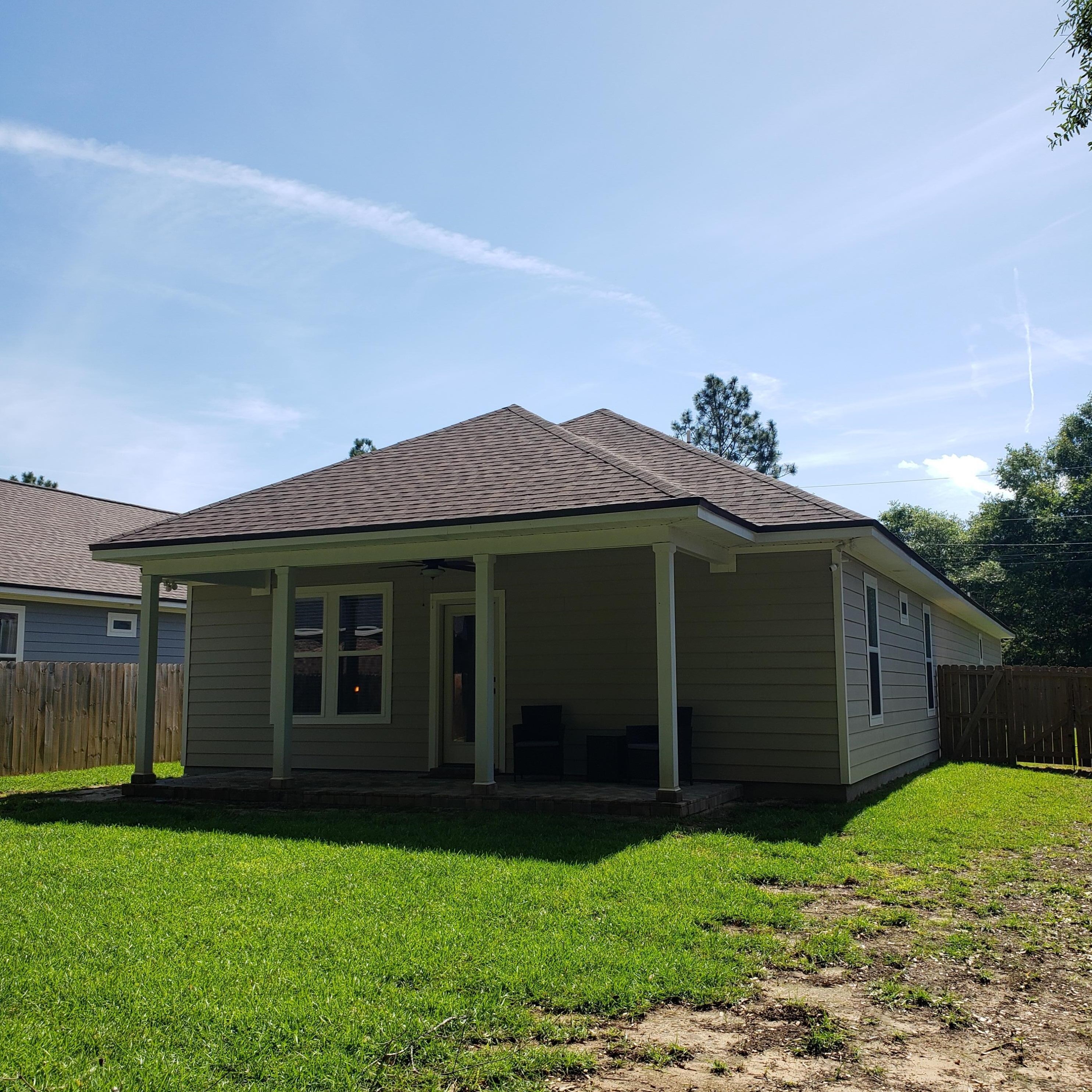 5536 Royal St, Crestview FL  32539-8594 exterior