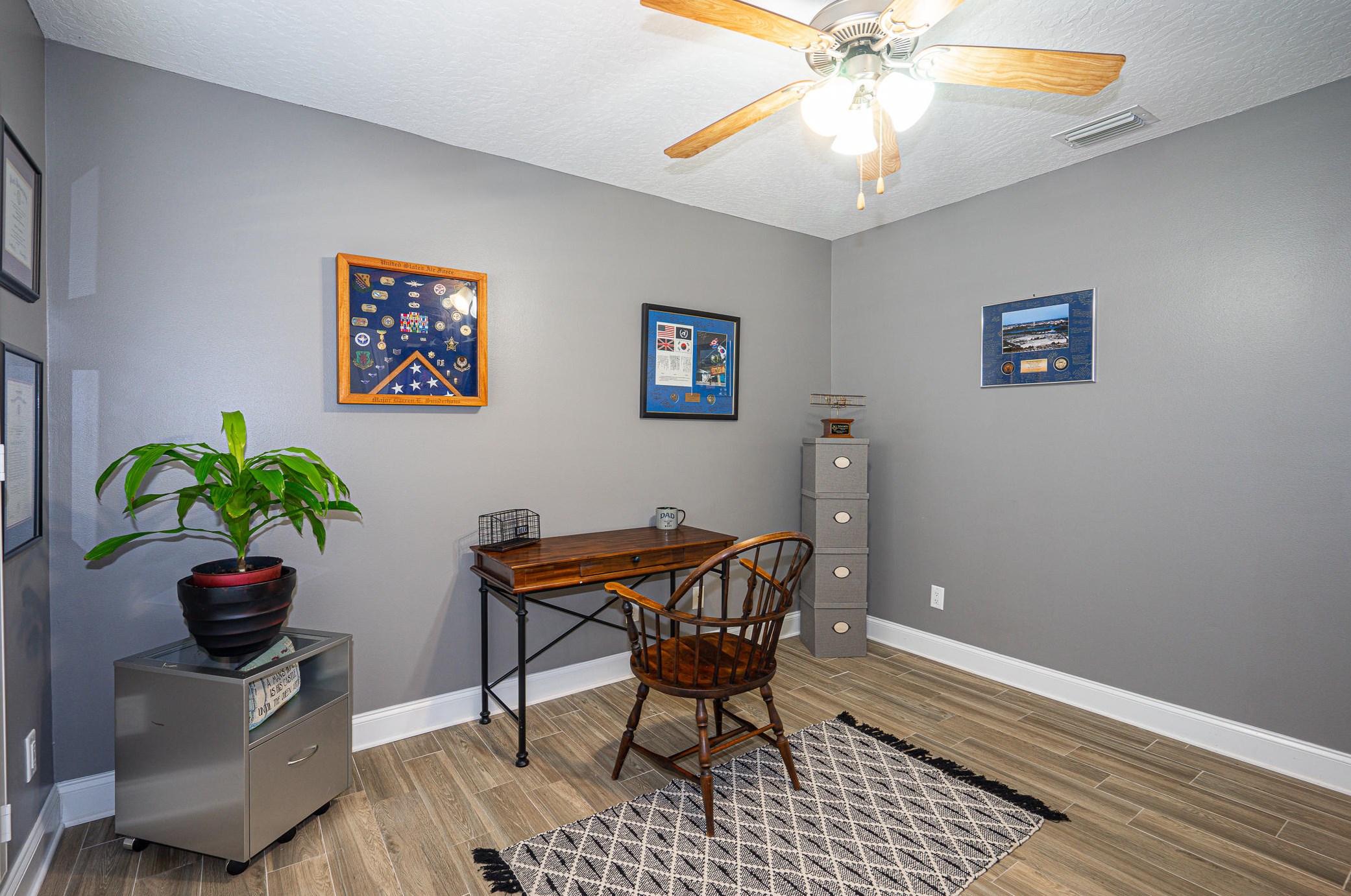 569 Radiant Cir, Mary Esther FL  32569-3424 exterior
