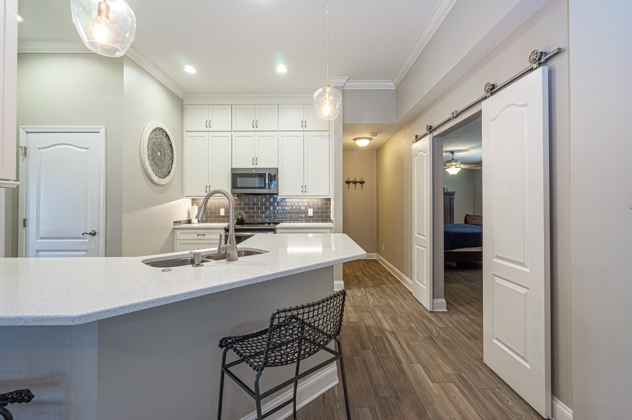 569 Radiant Cir, Mary Esther FL  32569-3424 exterior