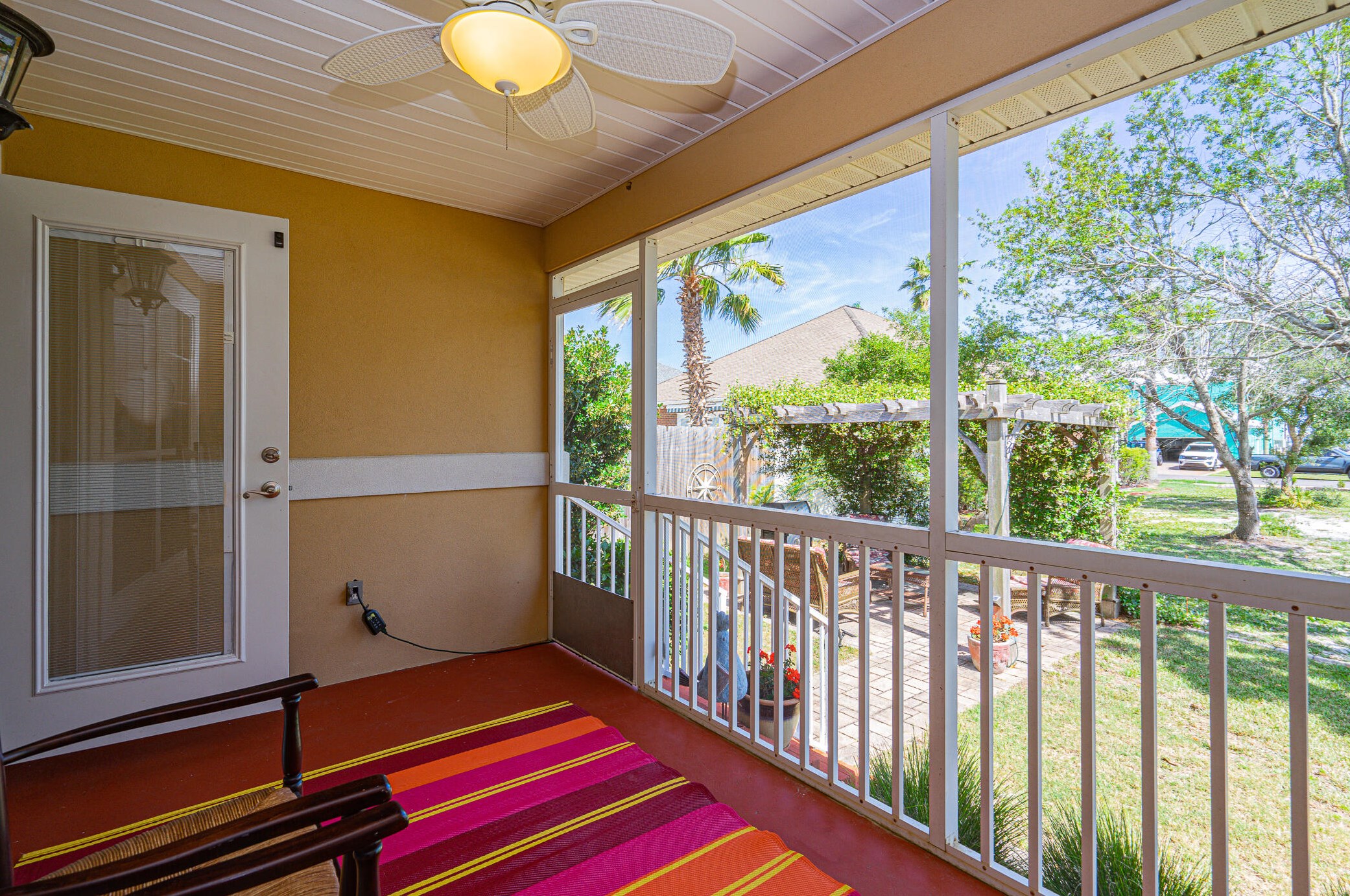 569 Radiant Cir, Mary Esther FL  32569-3424 exterior