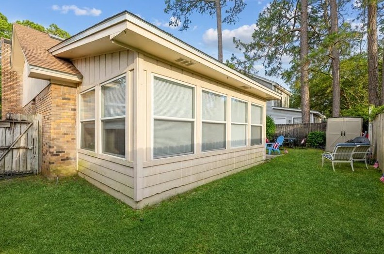 624 Lloyd St, Fort Walton Beach FL  32547-7121 exterior