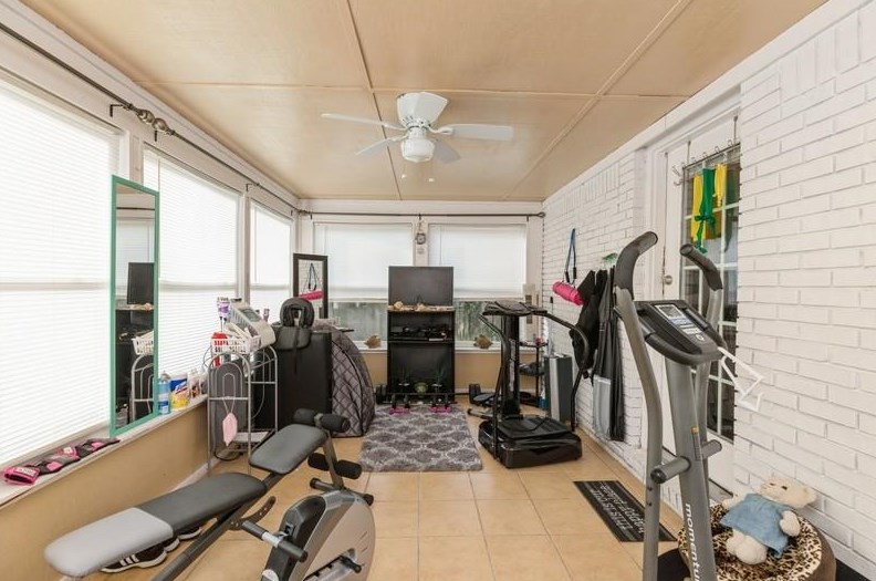 624 Lloyd St, Fort Walton Beach FL  32547-7121 exterior