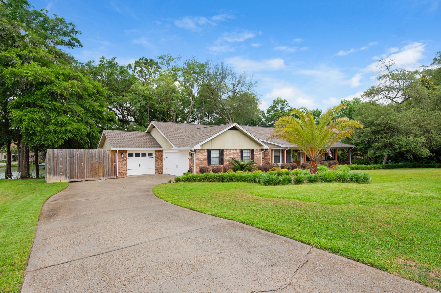 19 Kristin Cir, Niceville FL  32578-1720 exterior