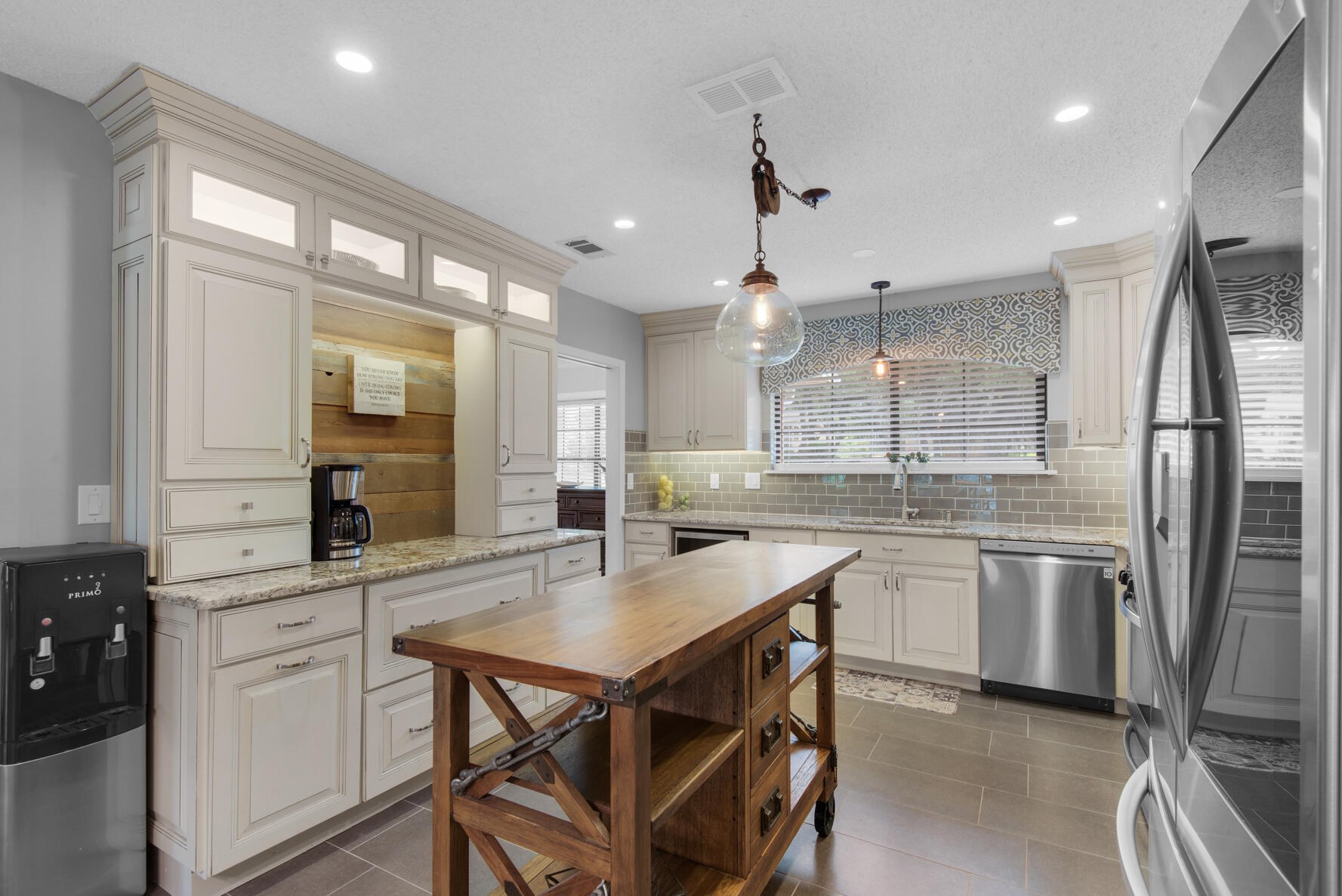 19 Kristin Cir, Niceville FL  32578-1720 exterior