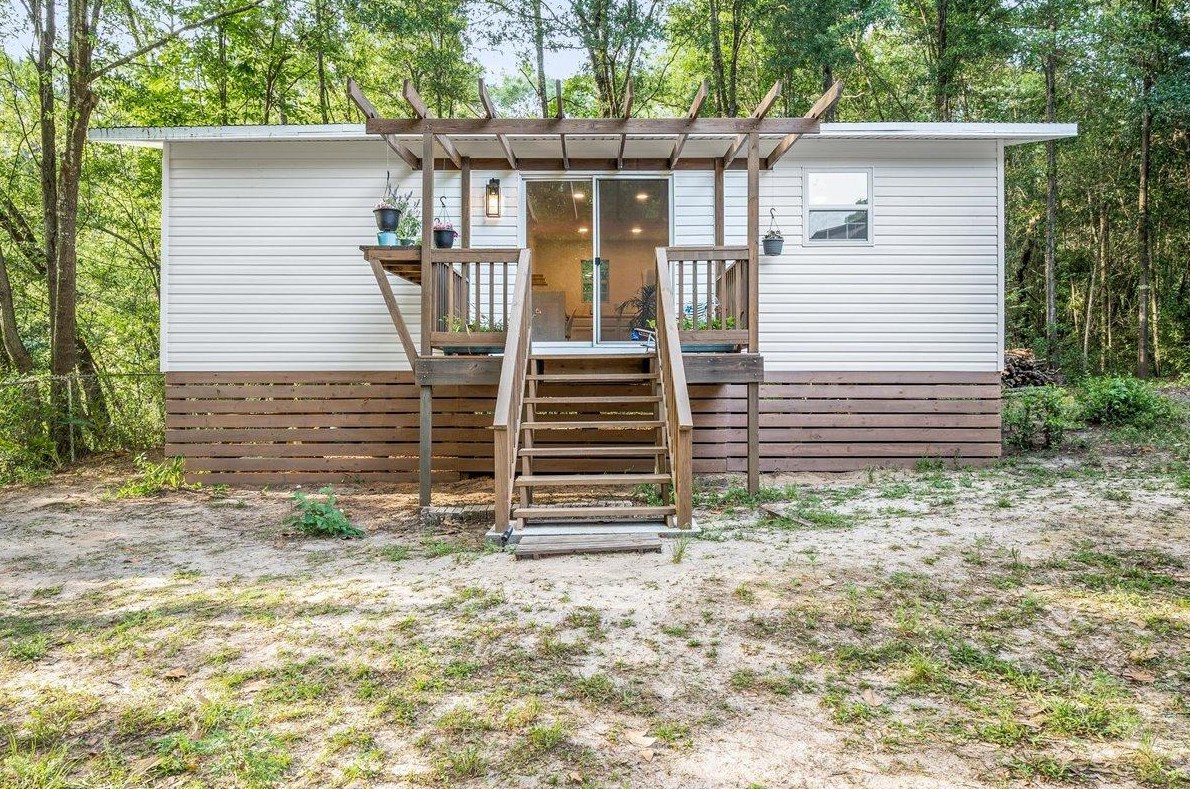 156 Lindberg St, Crestview FL  32536-2611 exterior