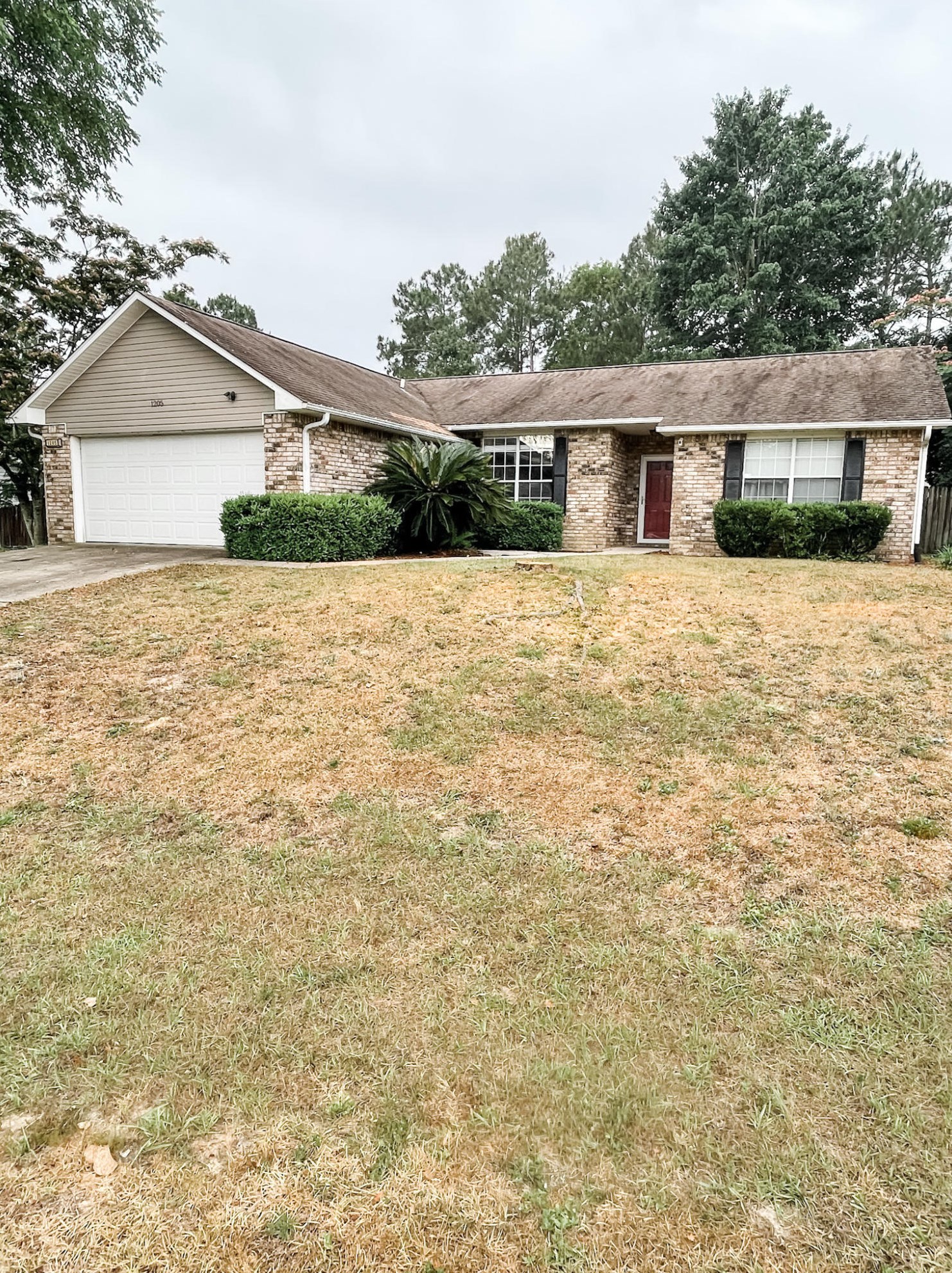 1205 Ego Dr, Crestview FL  32536-4281 exterior