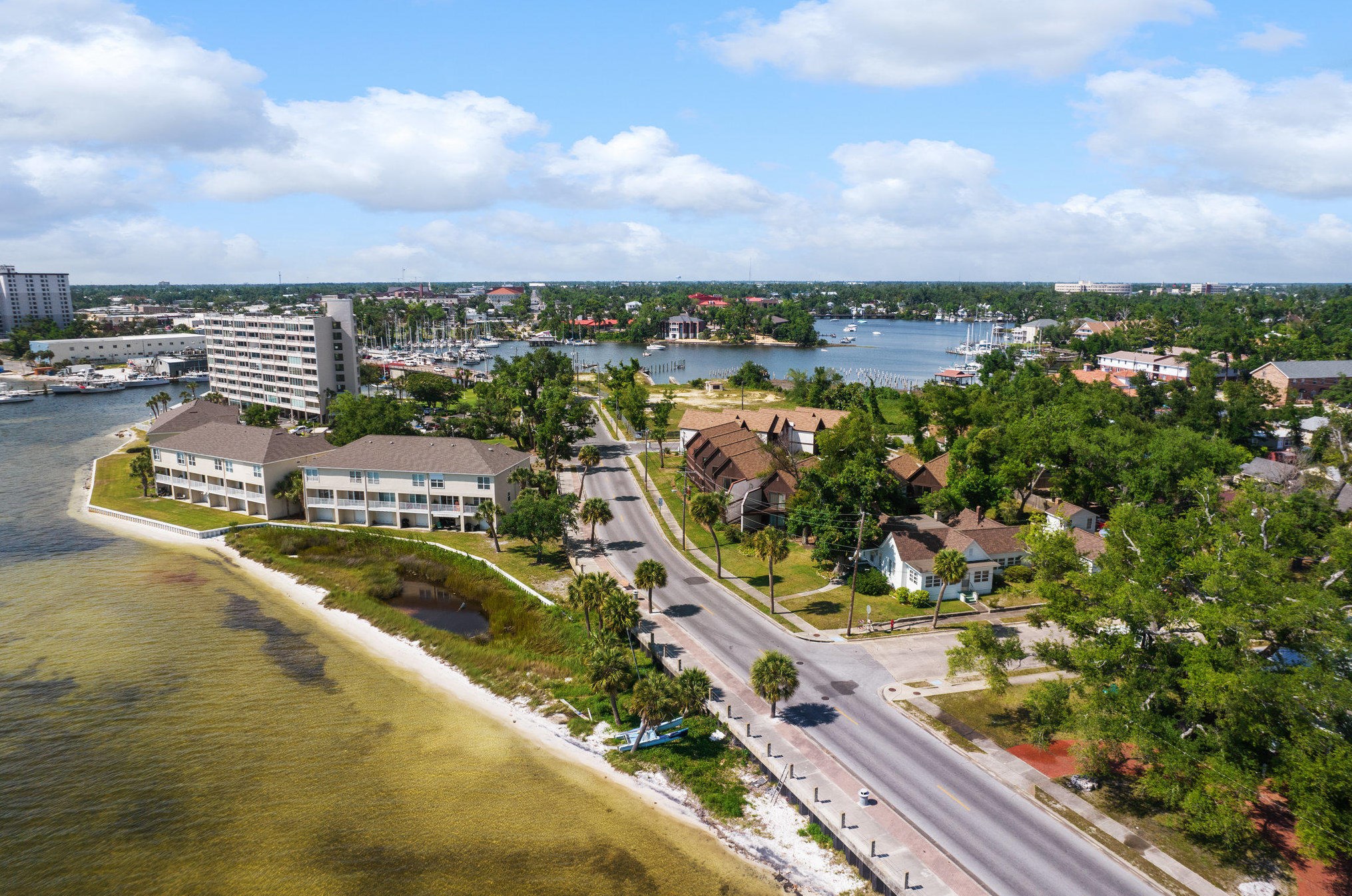 401 Beach Dr, Panama City FL  32401-3246 exterior