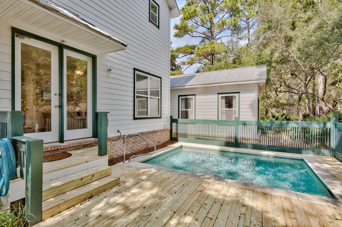 261 Defuniak St, Santa Rosa Beach FL  32459-2848 exterior