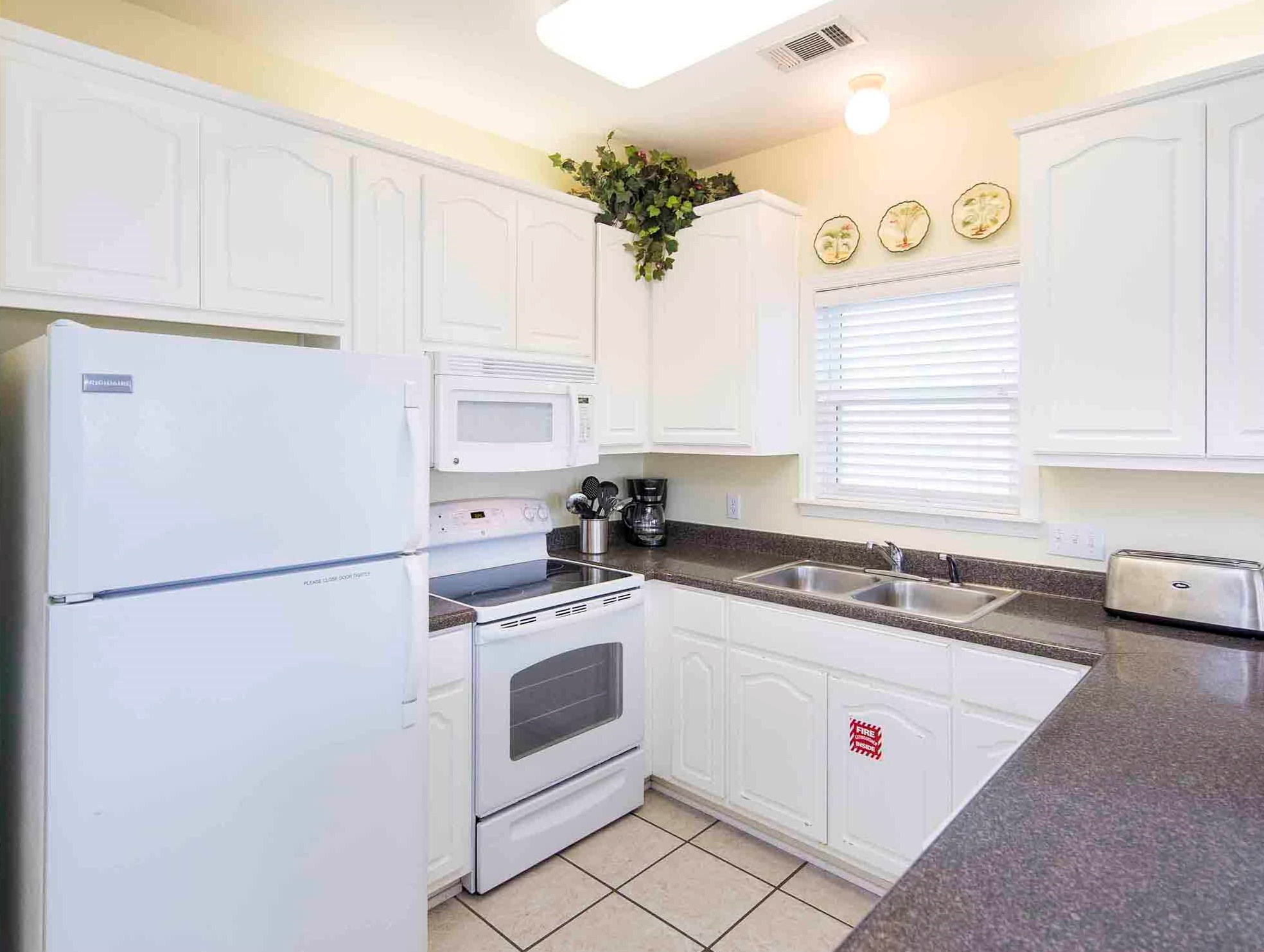 117 Gulfside Way, Destin FL  32550-7157 exterior