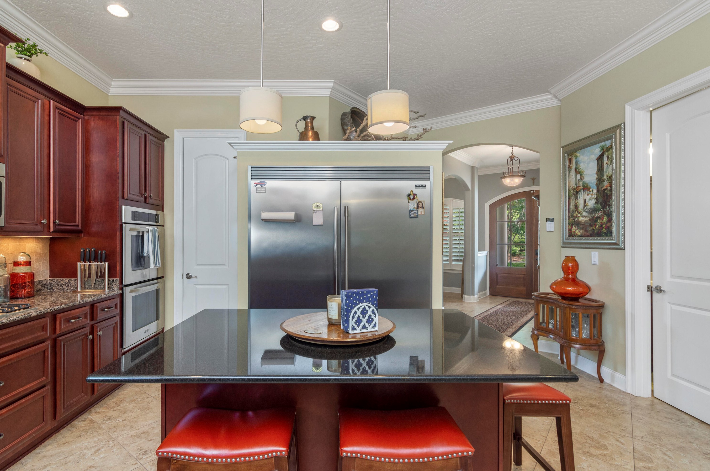 16 Plantation Oaks Dr, Mary Esther FL  32569-2902 exterior