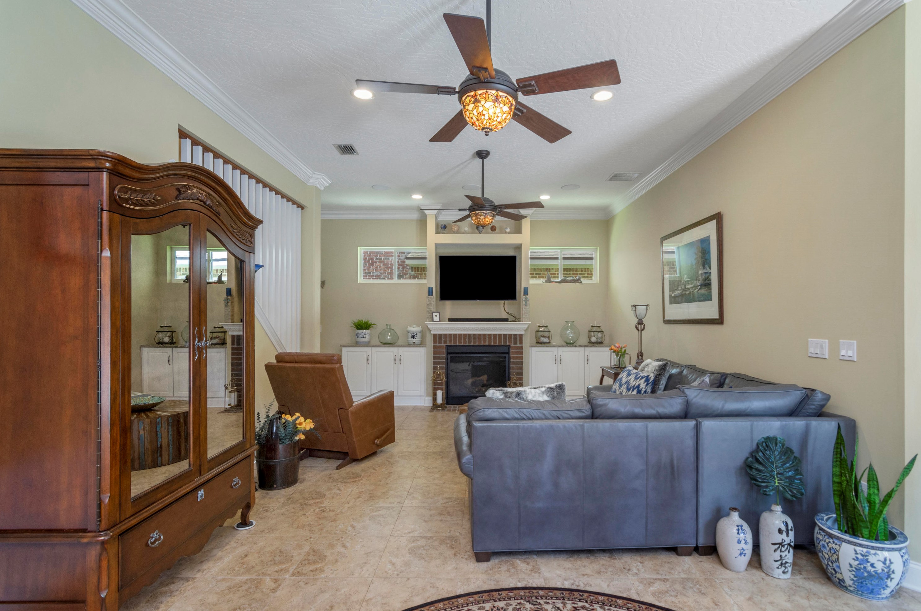 16 Plantation Oaks Dr, Mary Esther FL  32569-2902 exterior
