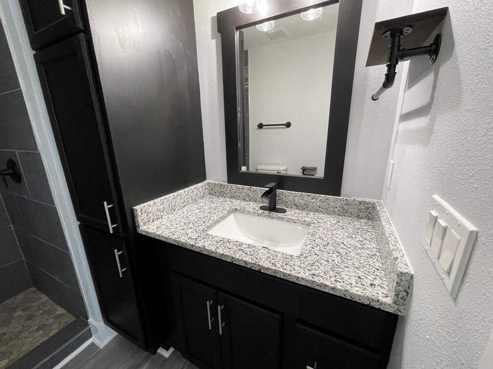 1331 Pearl St, Crestview FL  32536-2436 exterior