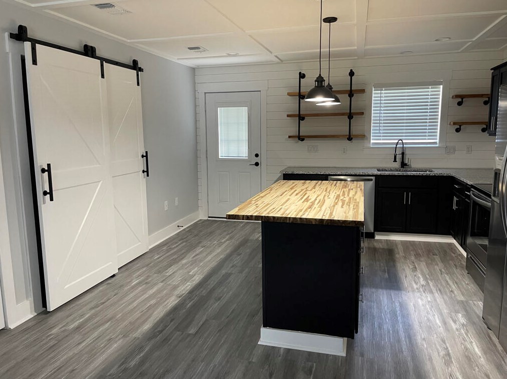 1331 Pearl St, Crestview FL  32536-2436 exterior