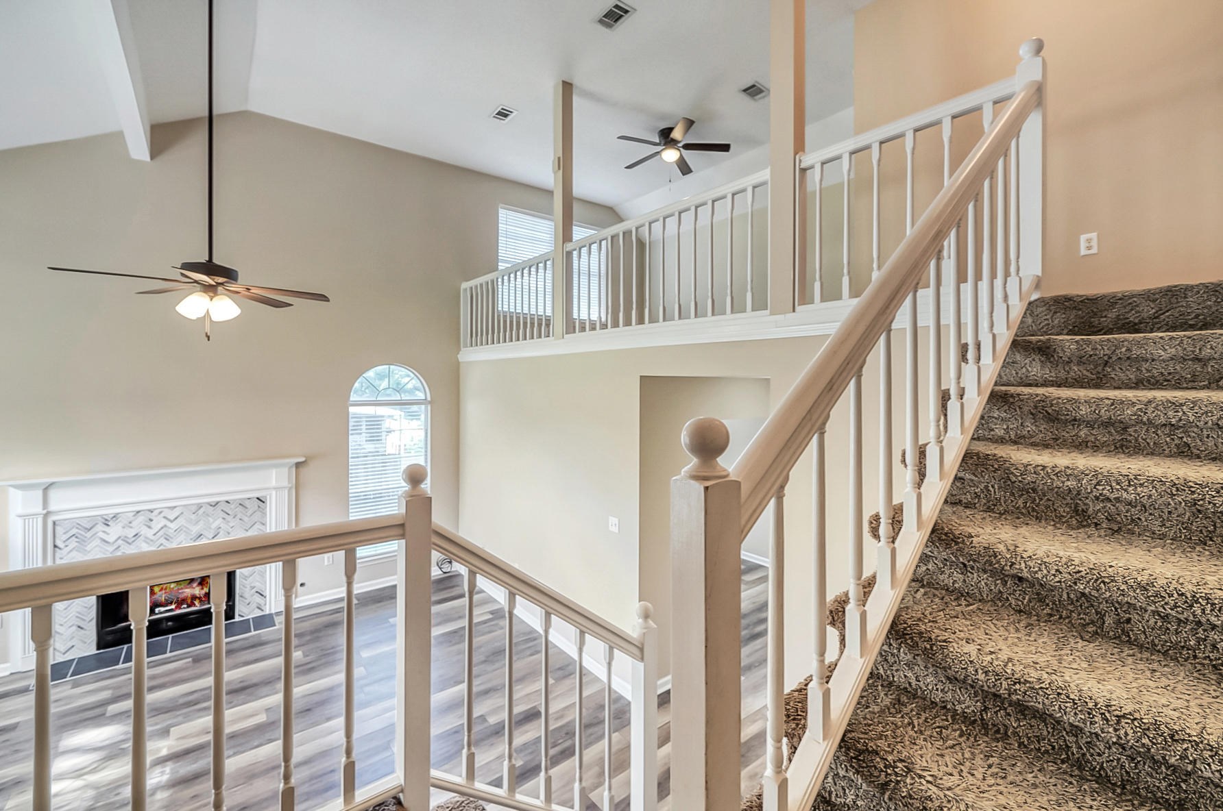 301 Ashley Dr, Crestview FL  32536-9292 exterior