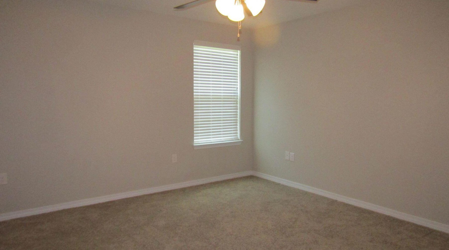 424 Eisenhower Dr, Crestview FL  32539-6953 exterior
