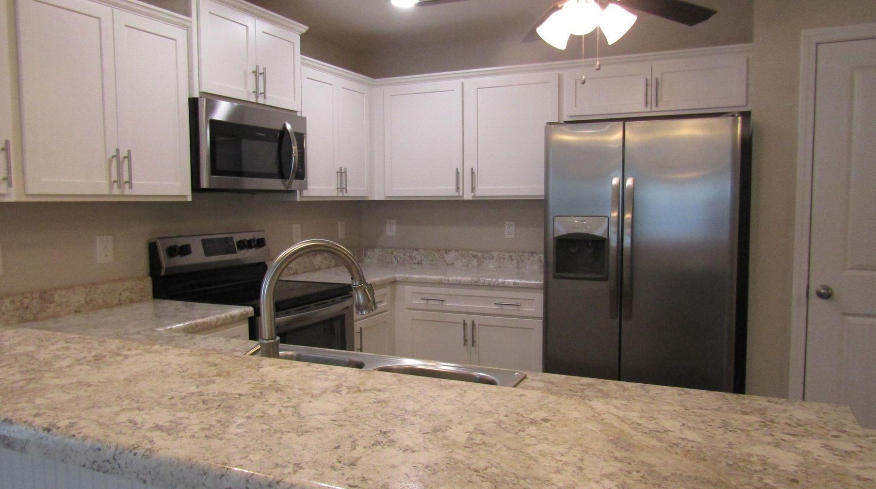 424 Eisenhower Dr, Crestview FL  32539-6953 exterior